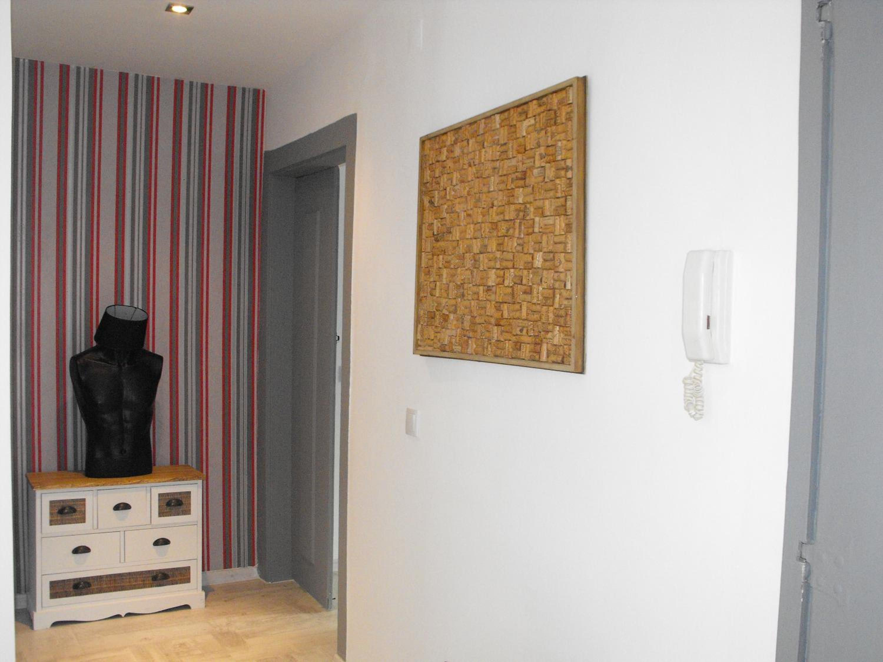 Two-Bedroom Apartment - Photo 23