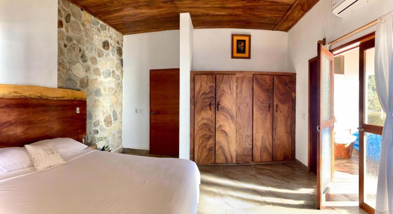 Deluxe Double or Twin Room photo 3