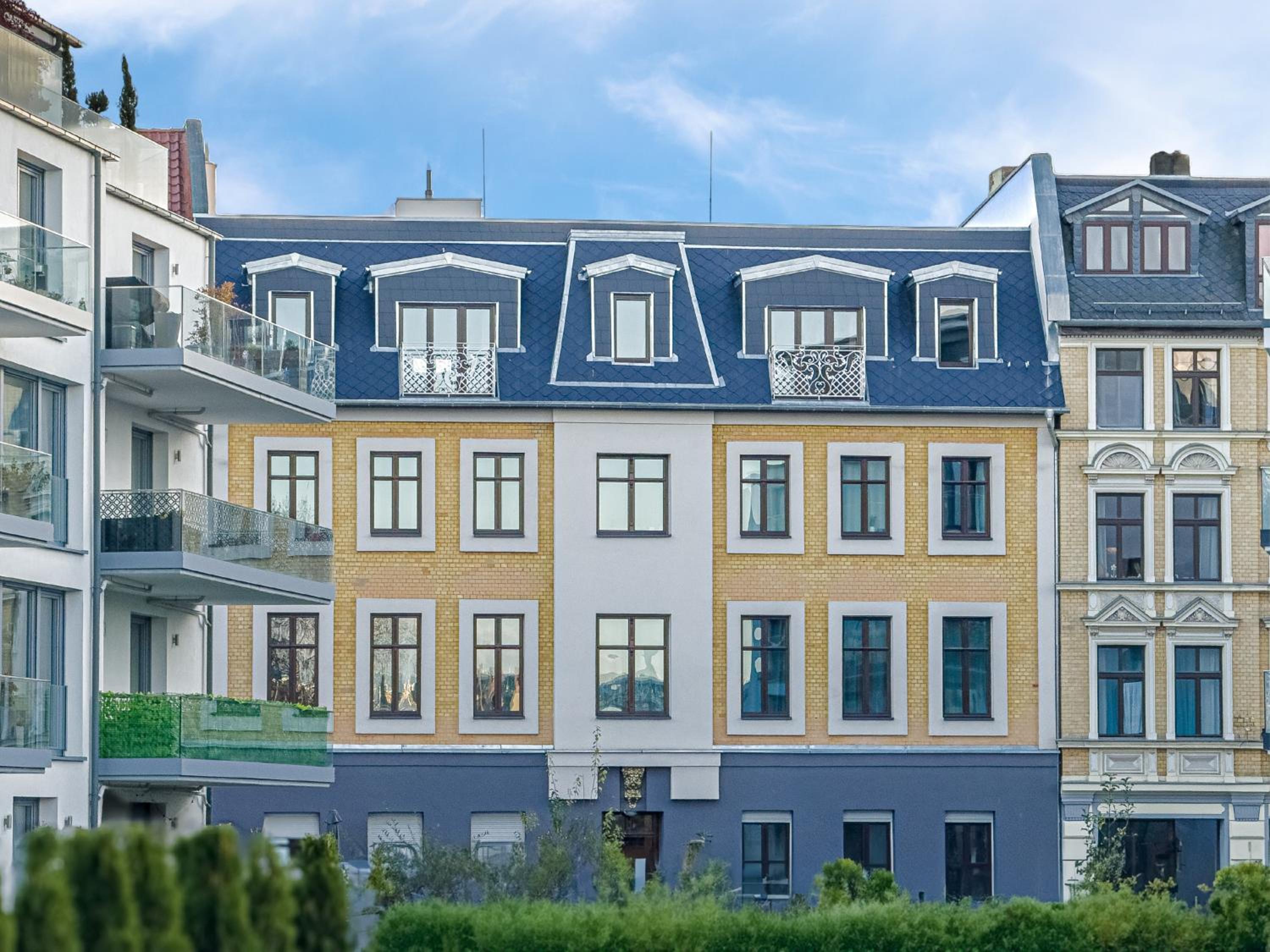 Deluxe Apartment