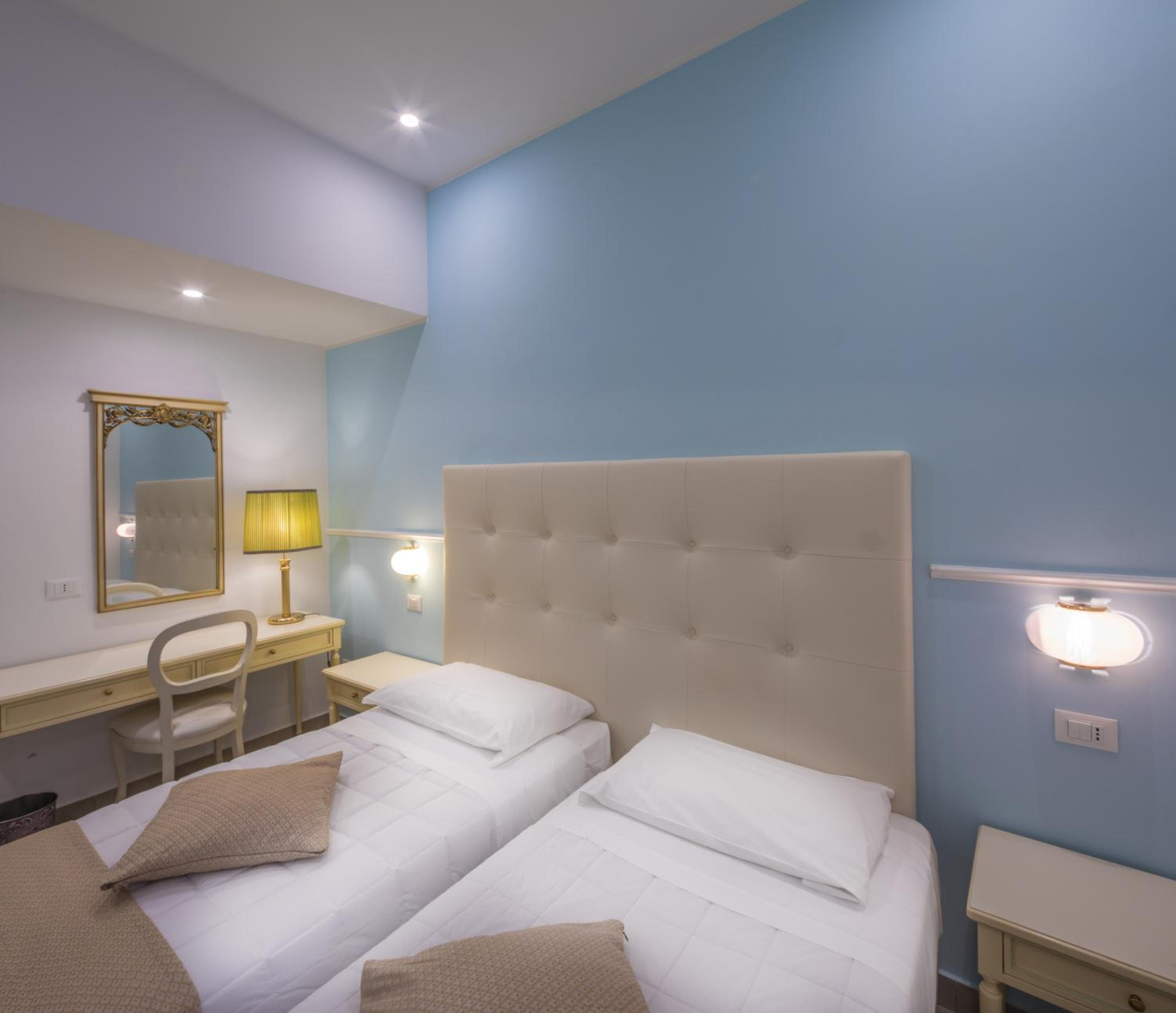 Twin Room photo 3