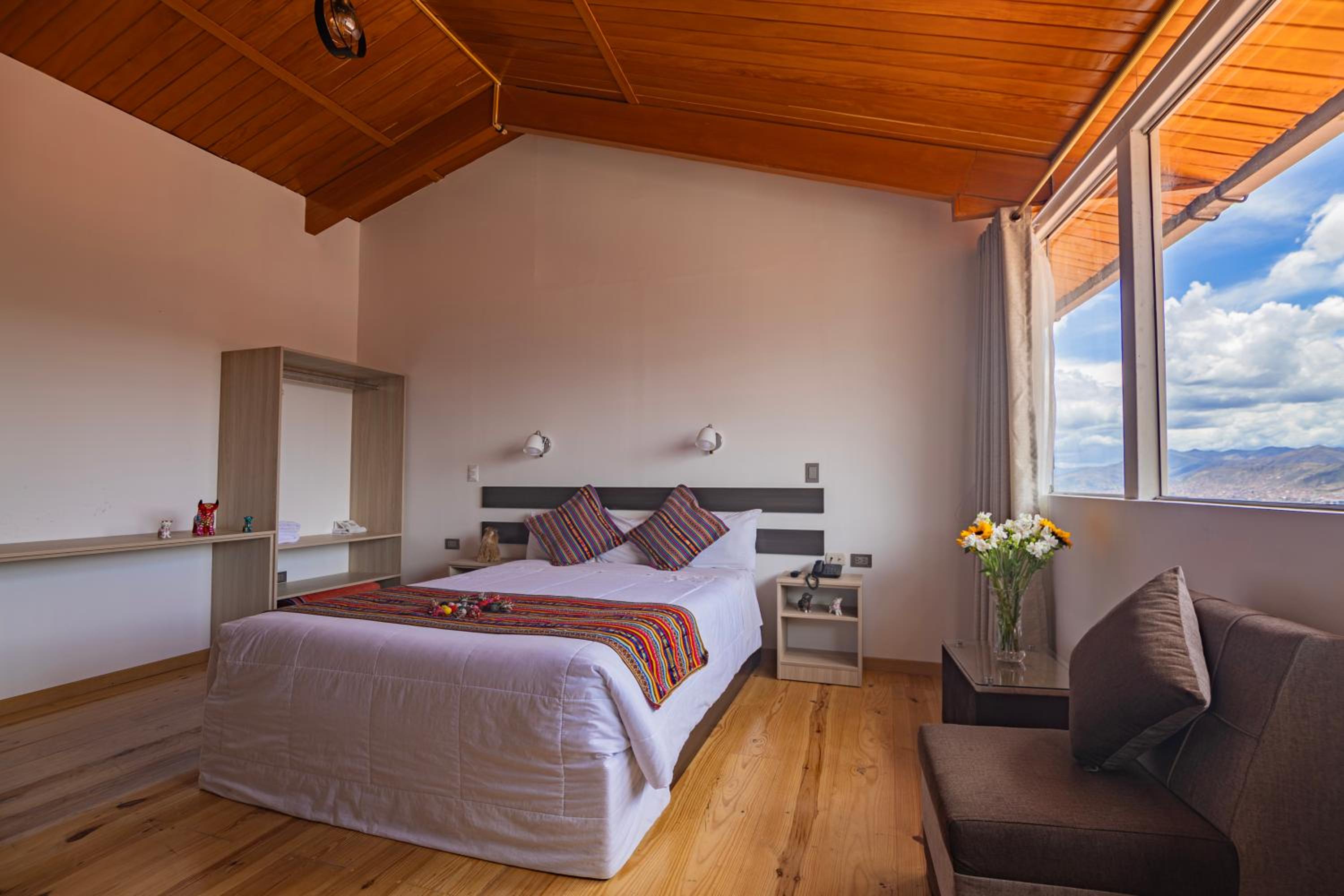 Superior Queen Room photo 1