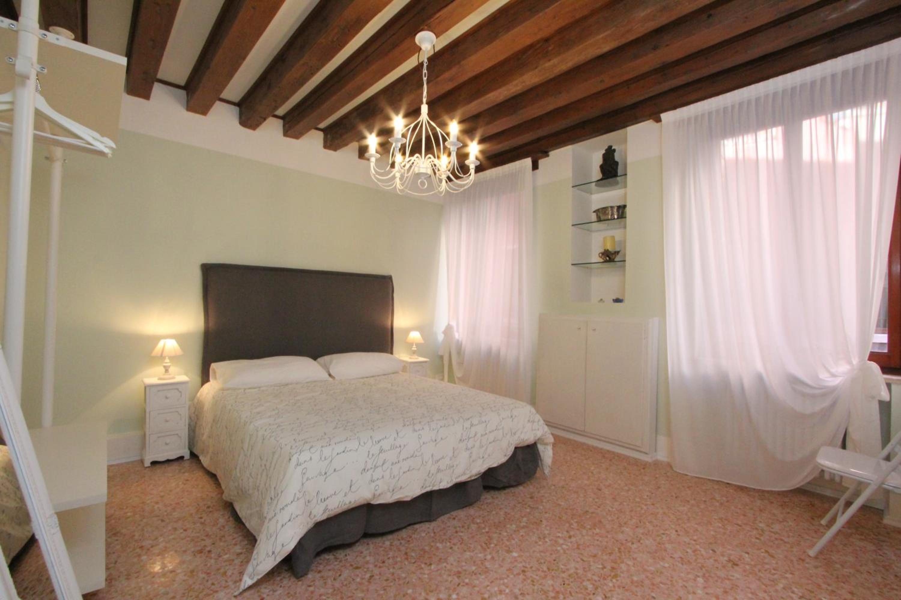 San Marco Canal Two-Bedroom Apartment photo 1