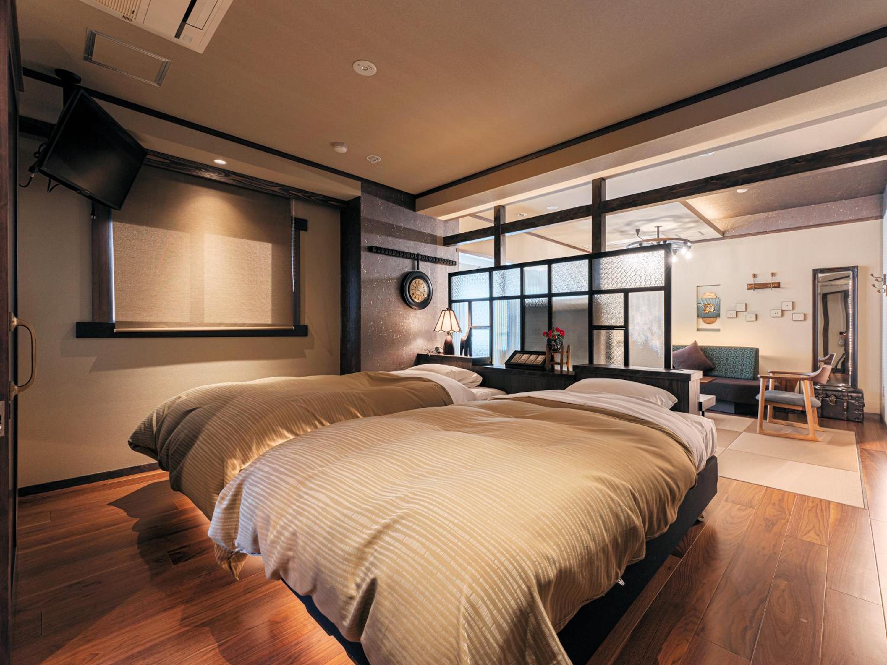 Twin Room with Private Bathroom