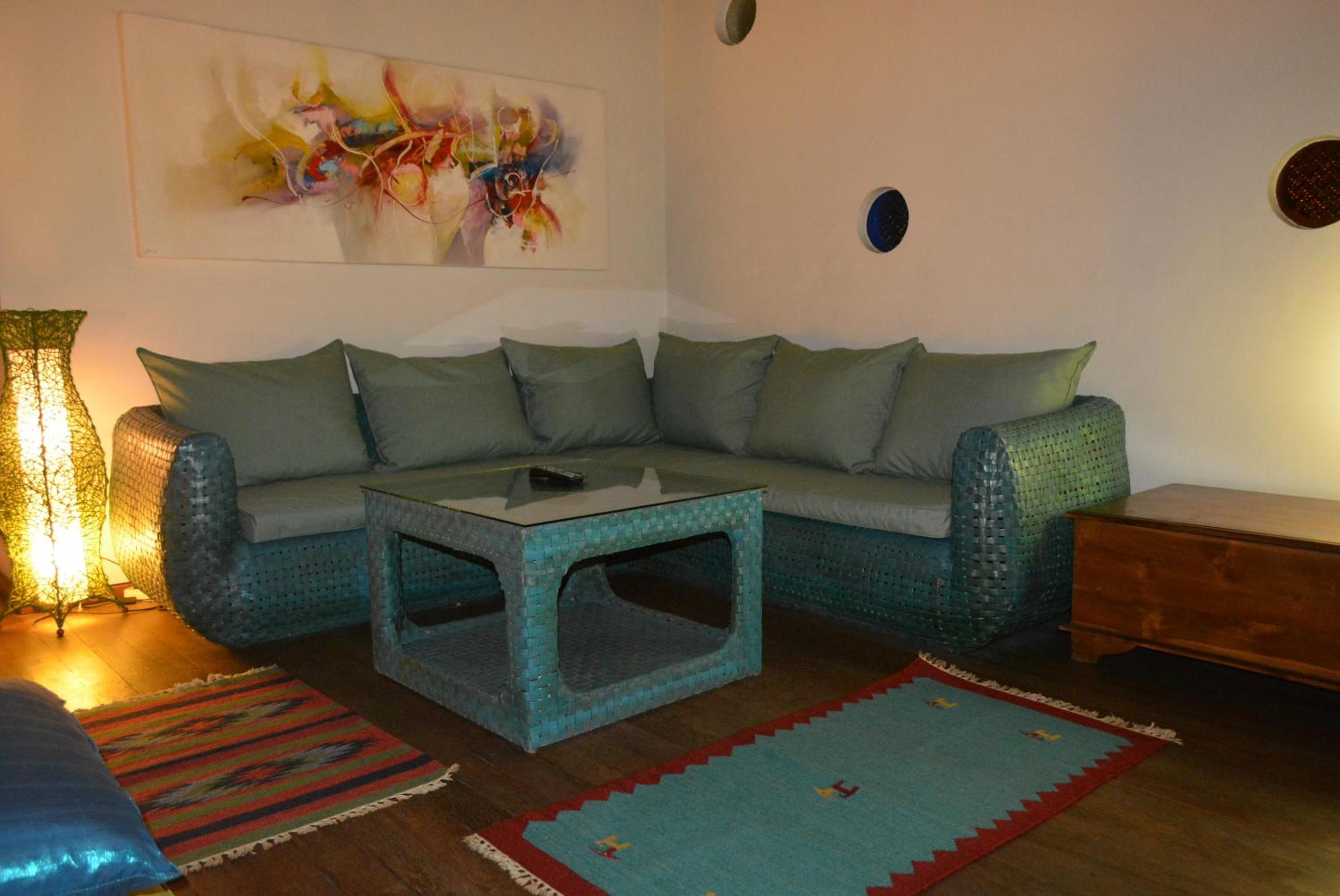 Three-Bedroom Villa - Photo 6