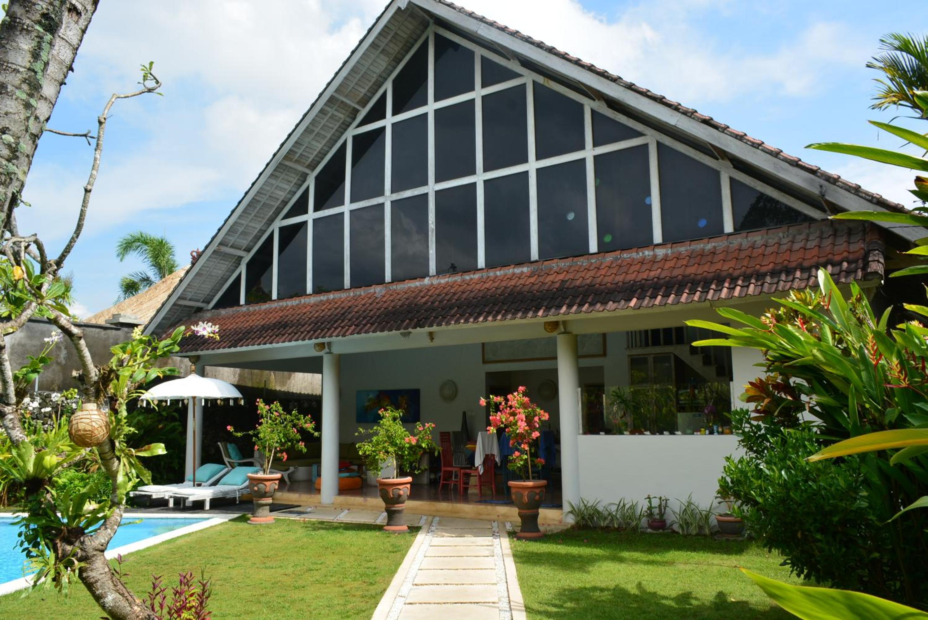 Three-Bedroom Villa - Photo 30