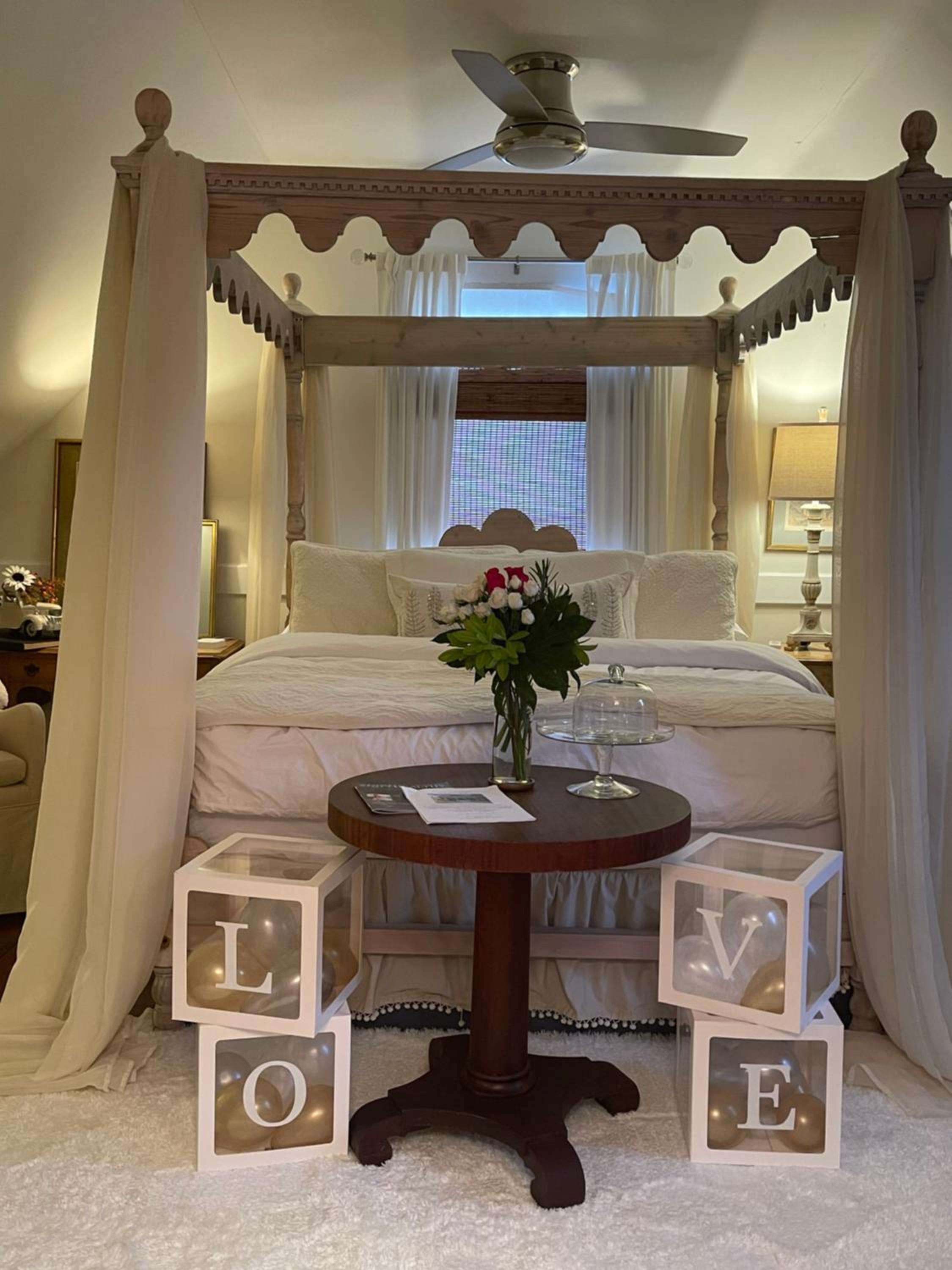 Deluxe King Suite