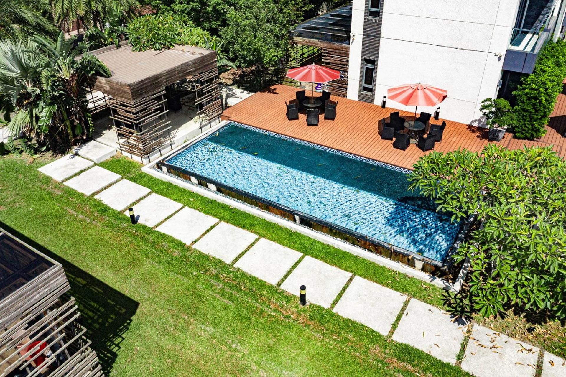 Villa photo 3