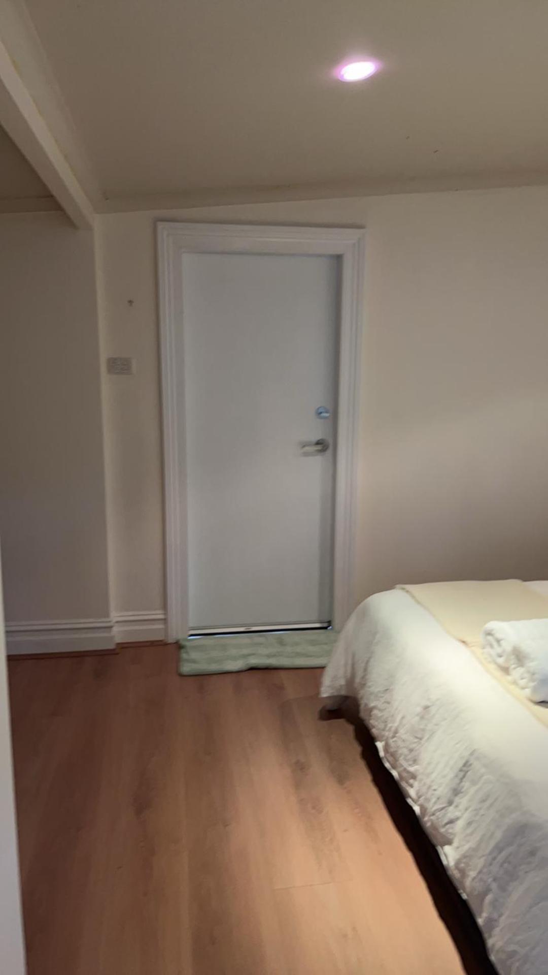 Two-Bedroom House photo 3