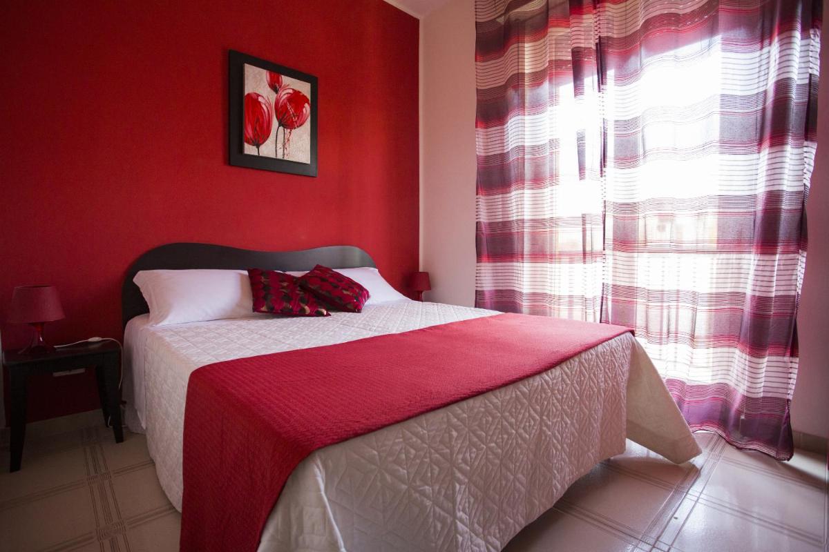 Double Room with Private Bathroom photo 2