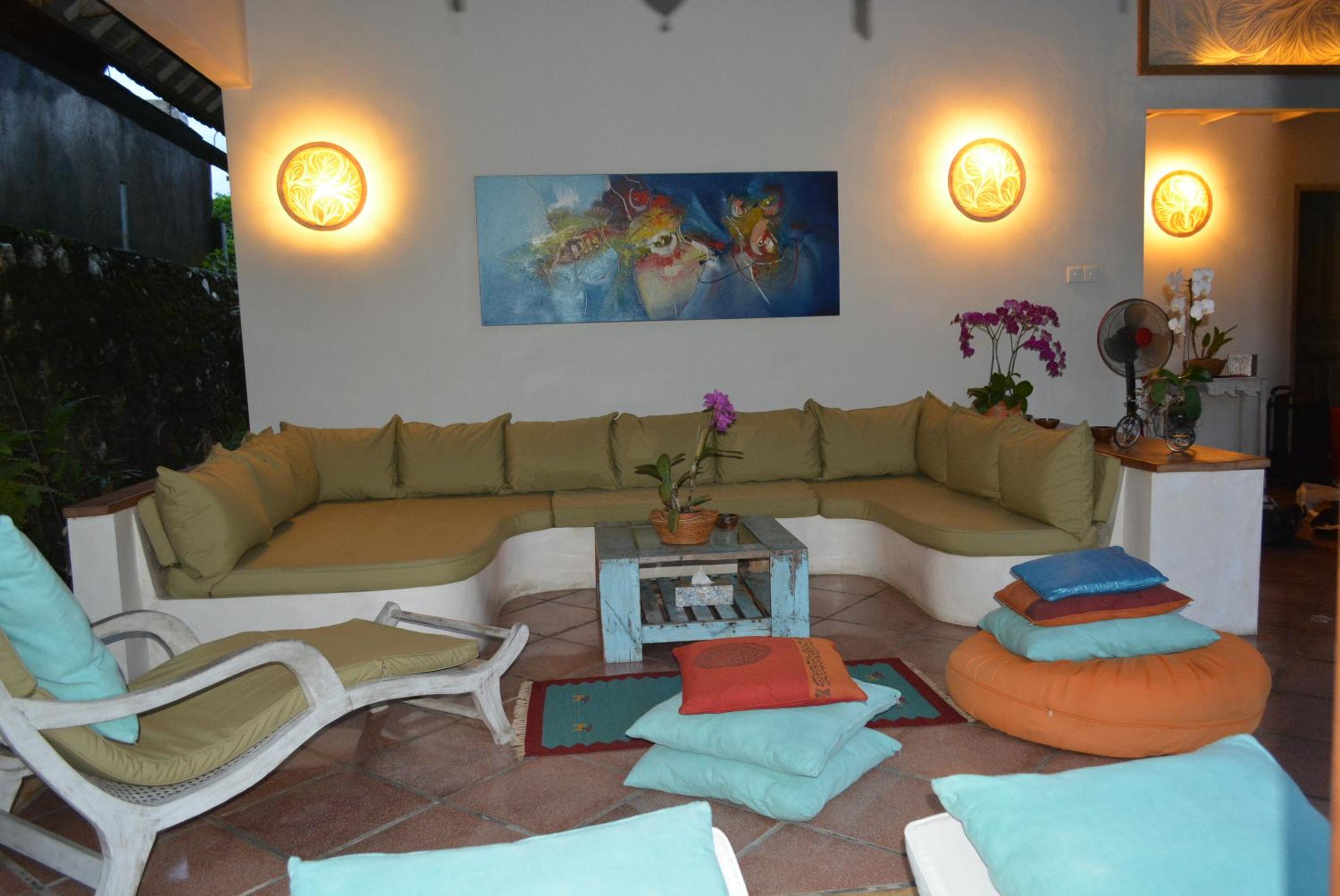 Three-Bedroom Villa - Photo 31