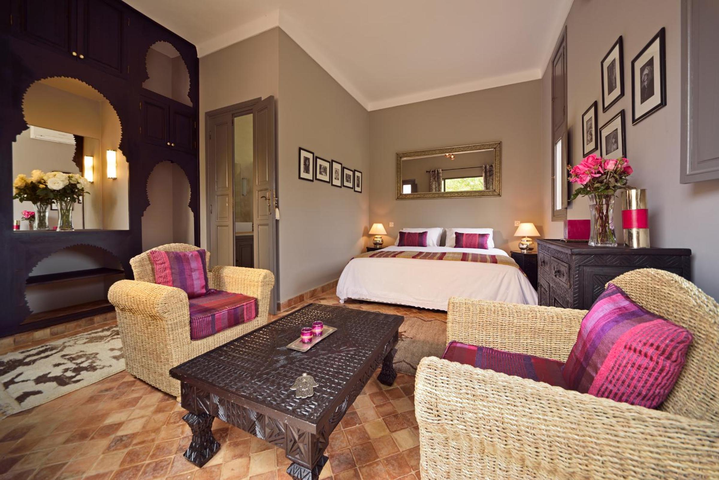 Deluxe Junior Suite photo 2