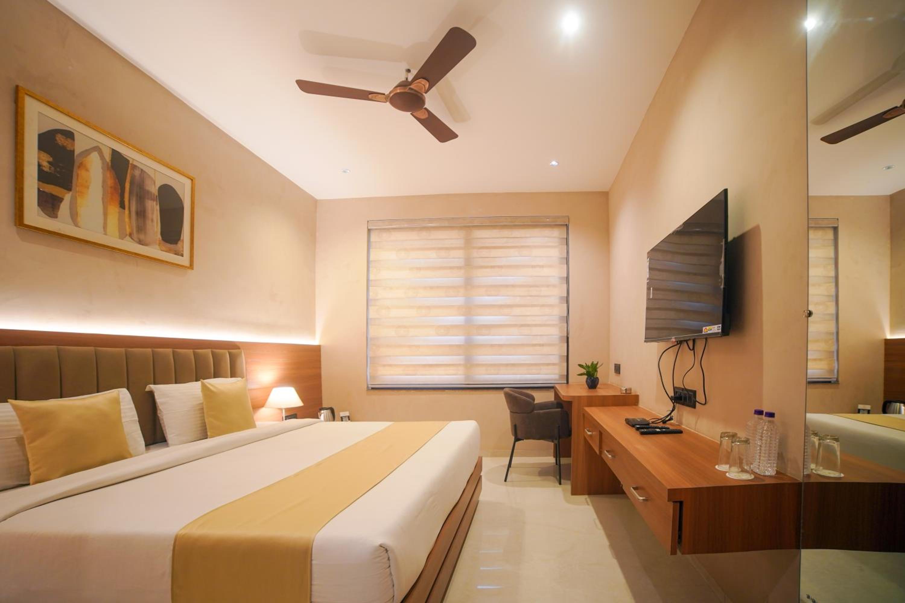 Economy Double Room photo 3