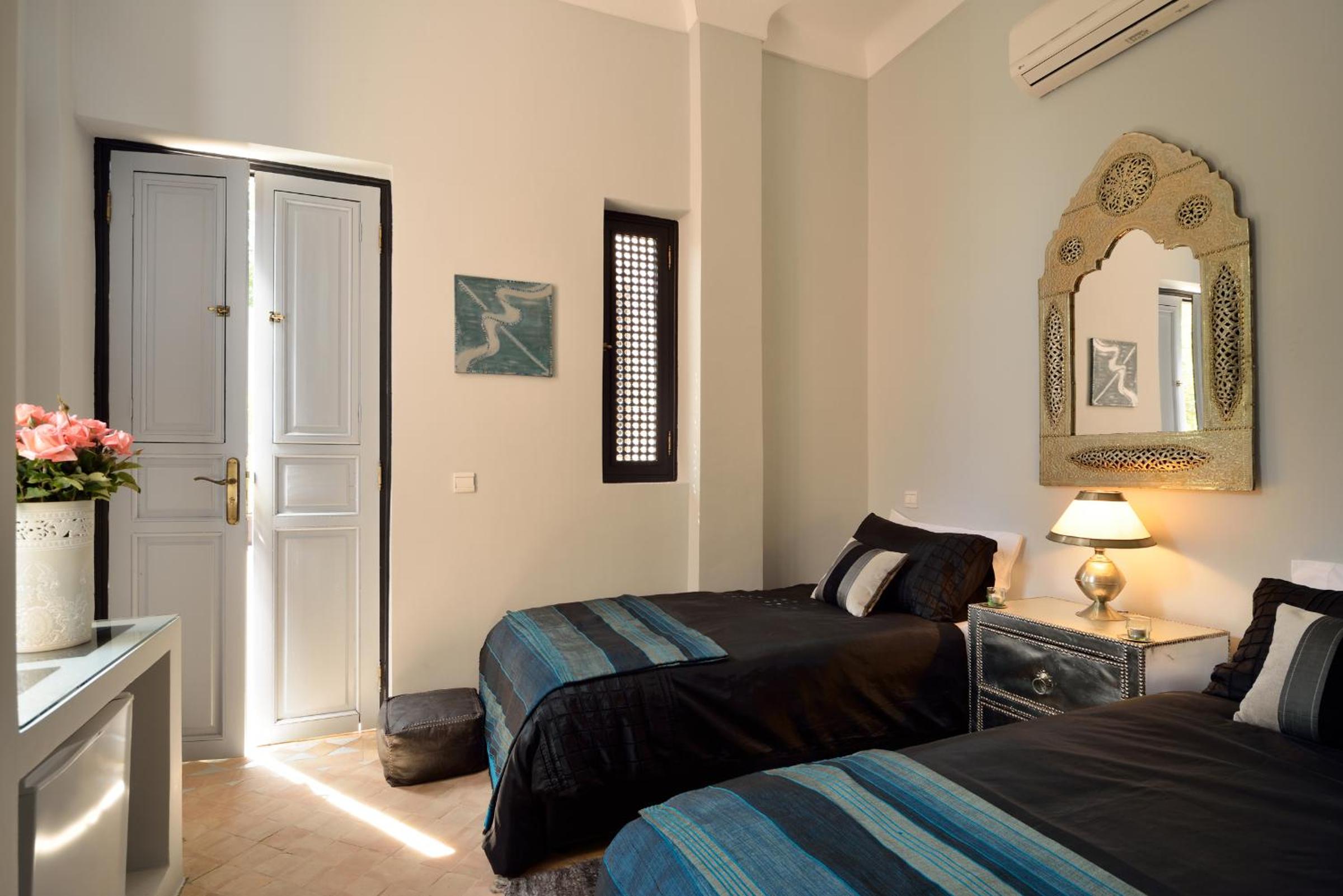 Blue Twin Room photo 3