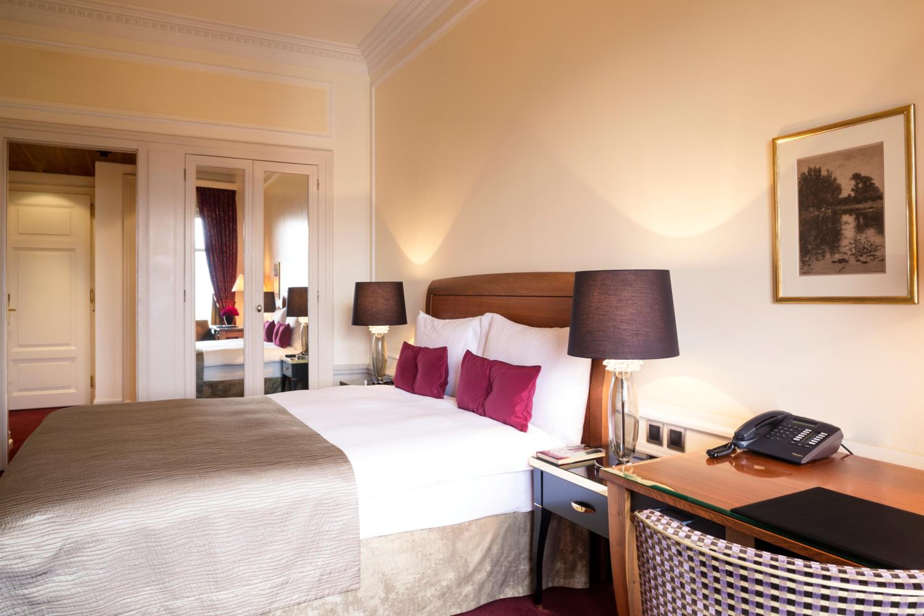 Standard Single Room