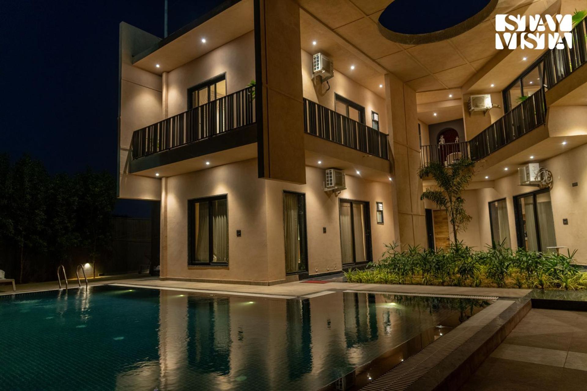 Standard Villa