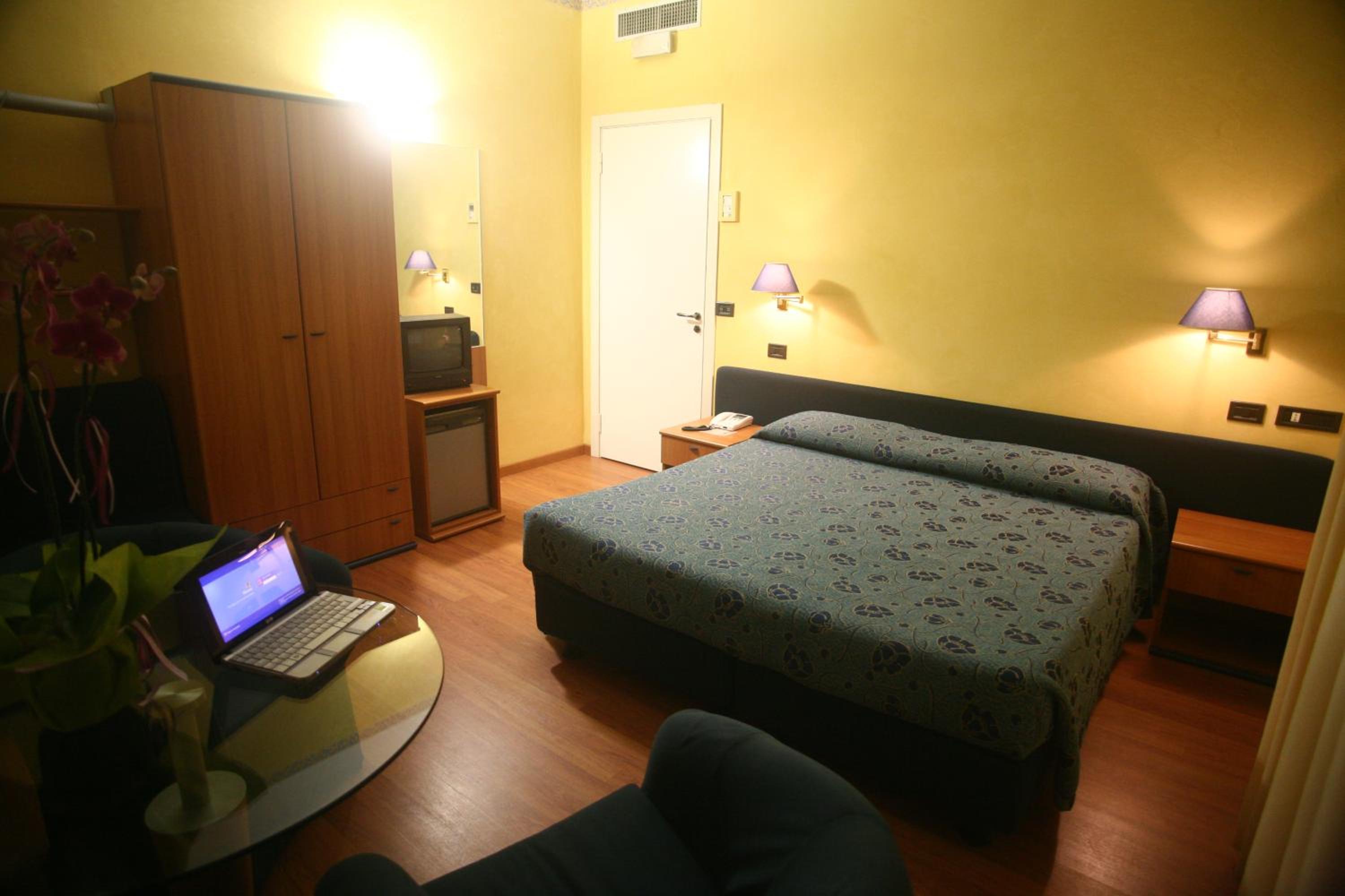 Triple Room photo 1