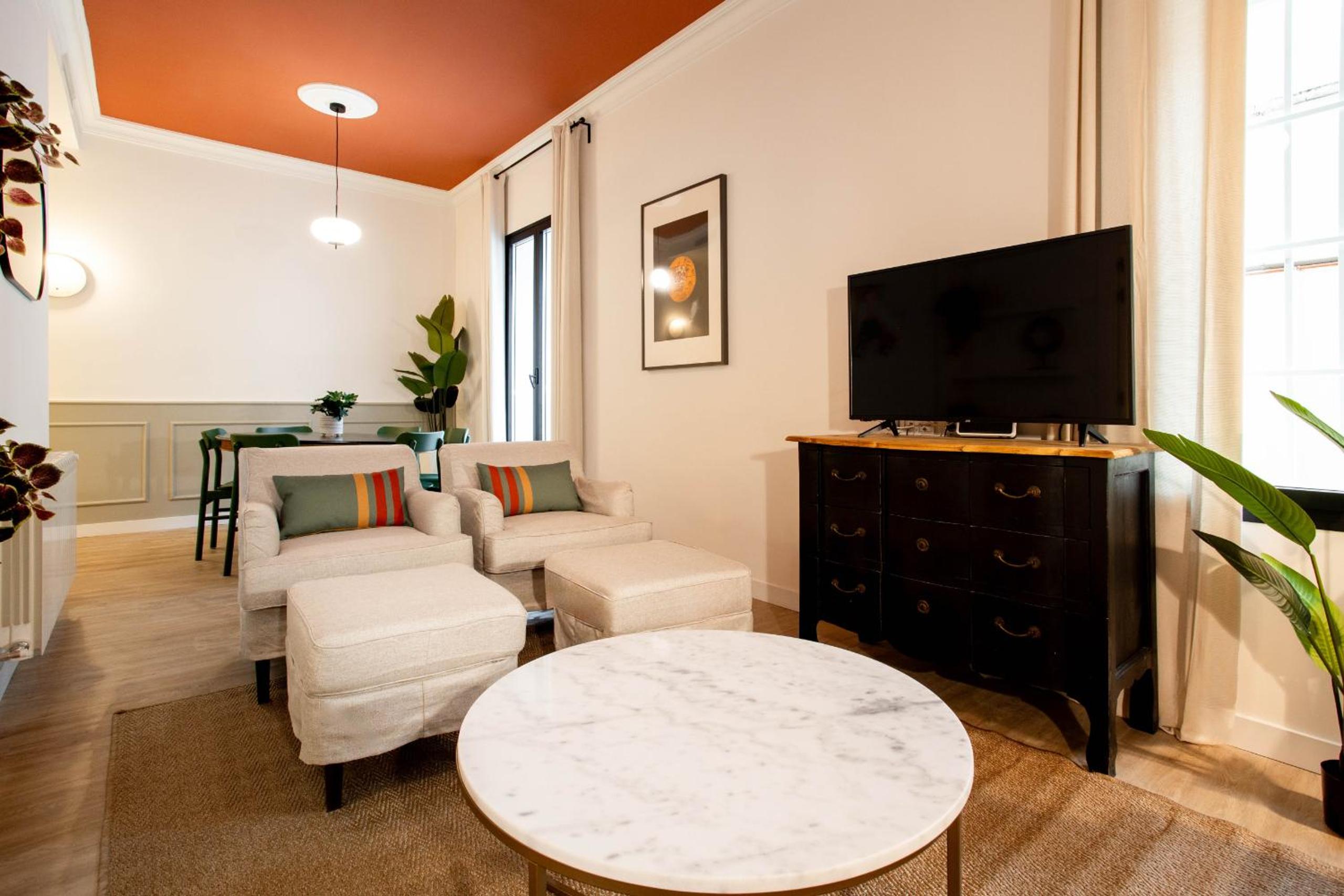 Two-Bedroom Family Apartment photo 3