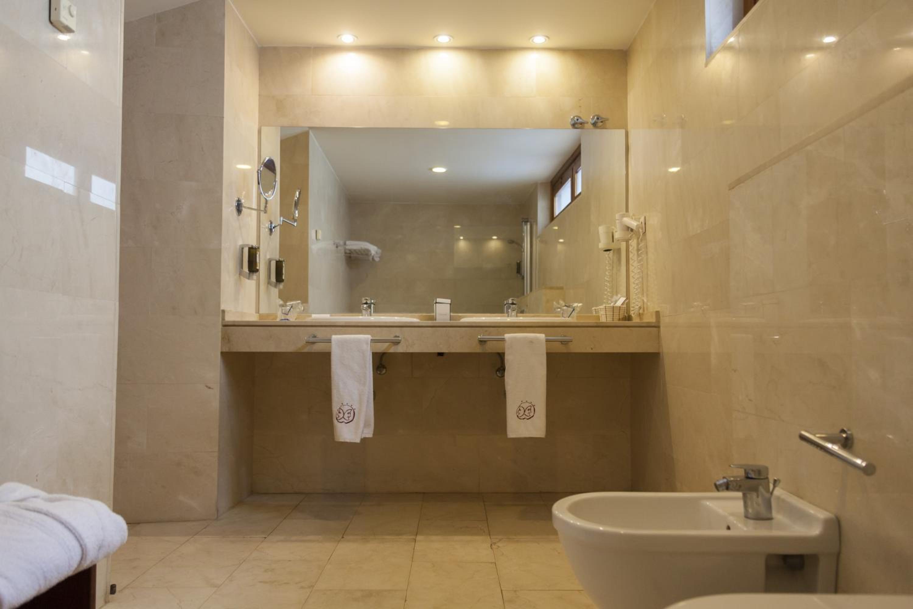 Habitación Deluxe con Salon - Photo 1