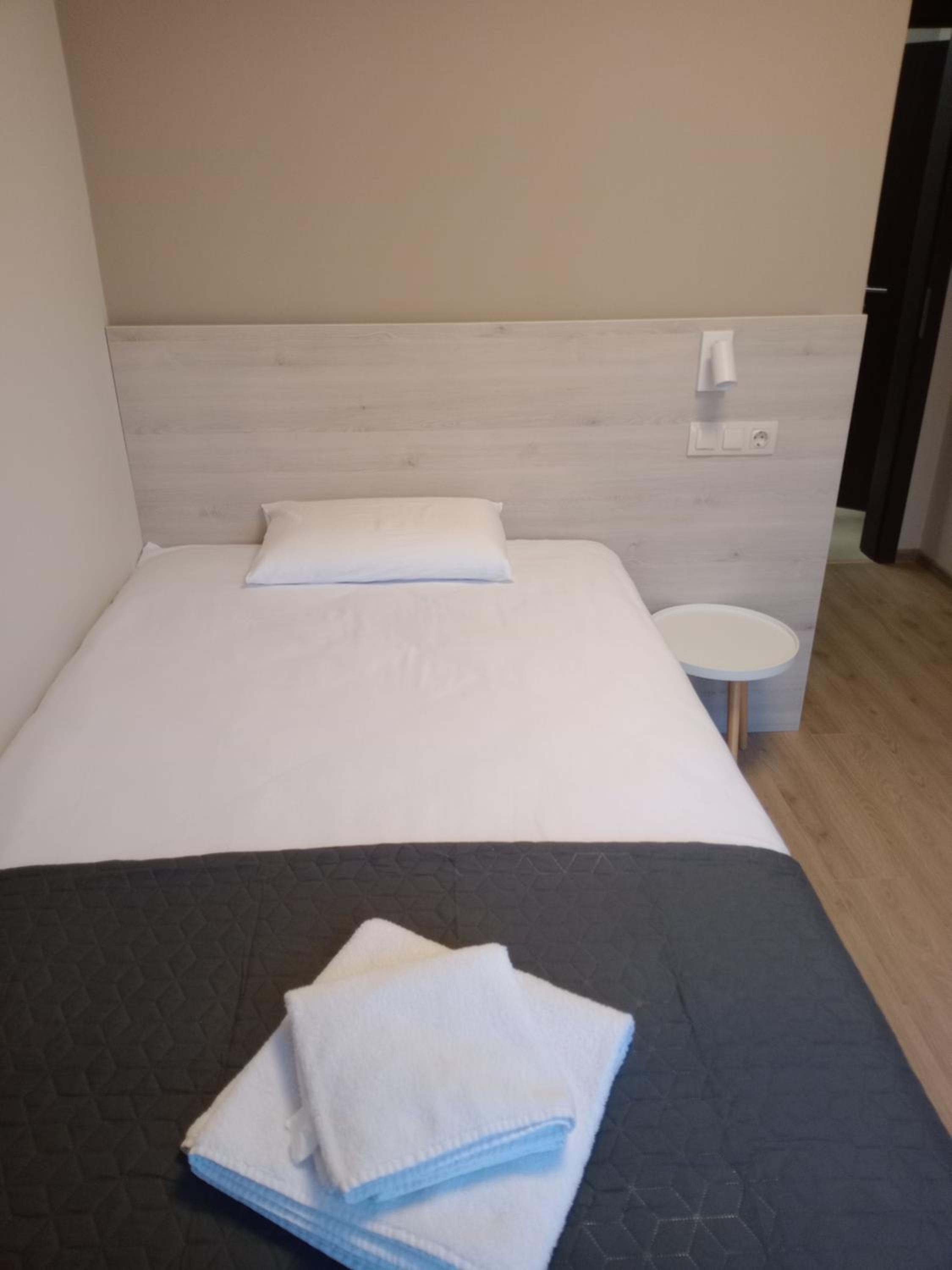 Single Room photo 2