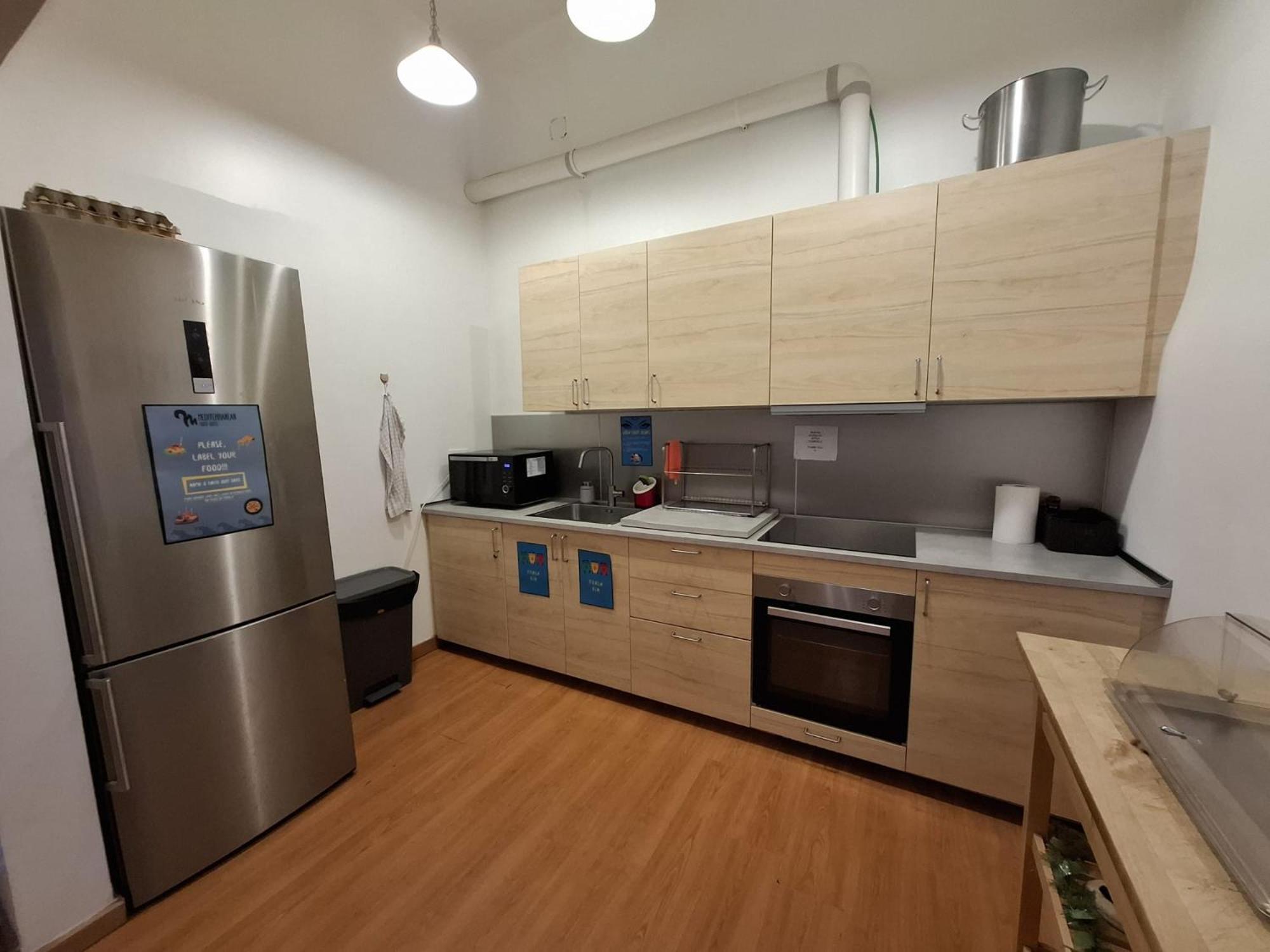 Bed in 6-Bed Mixed Dormitory Room