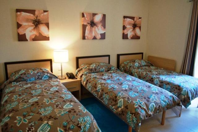 Triple Room - Photo 2