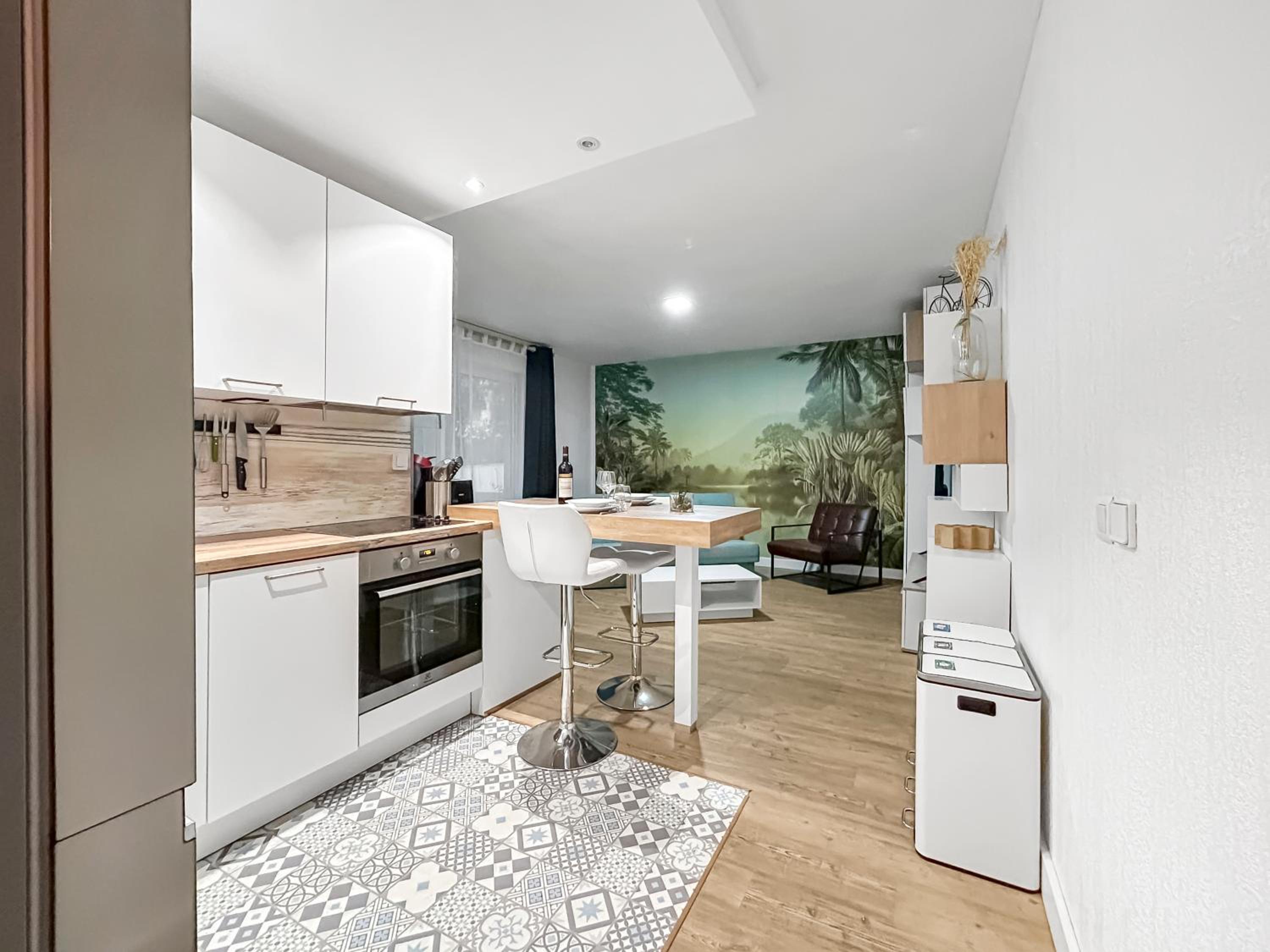 One-Bedroom Apartment