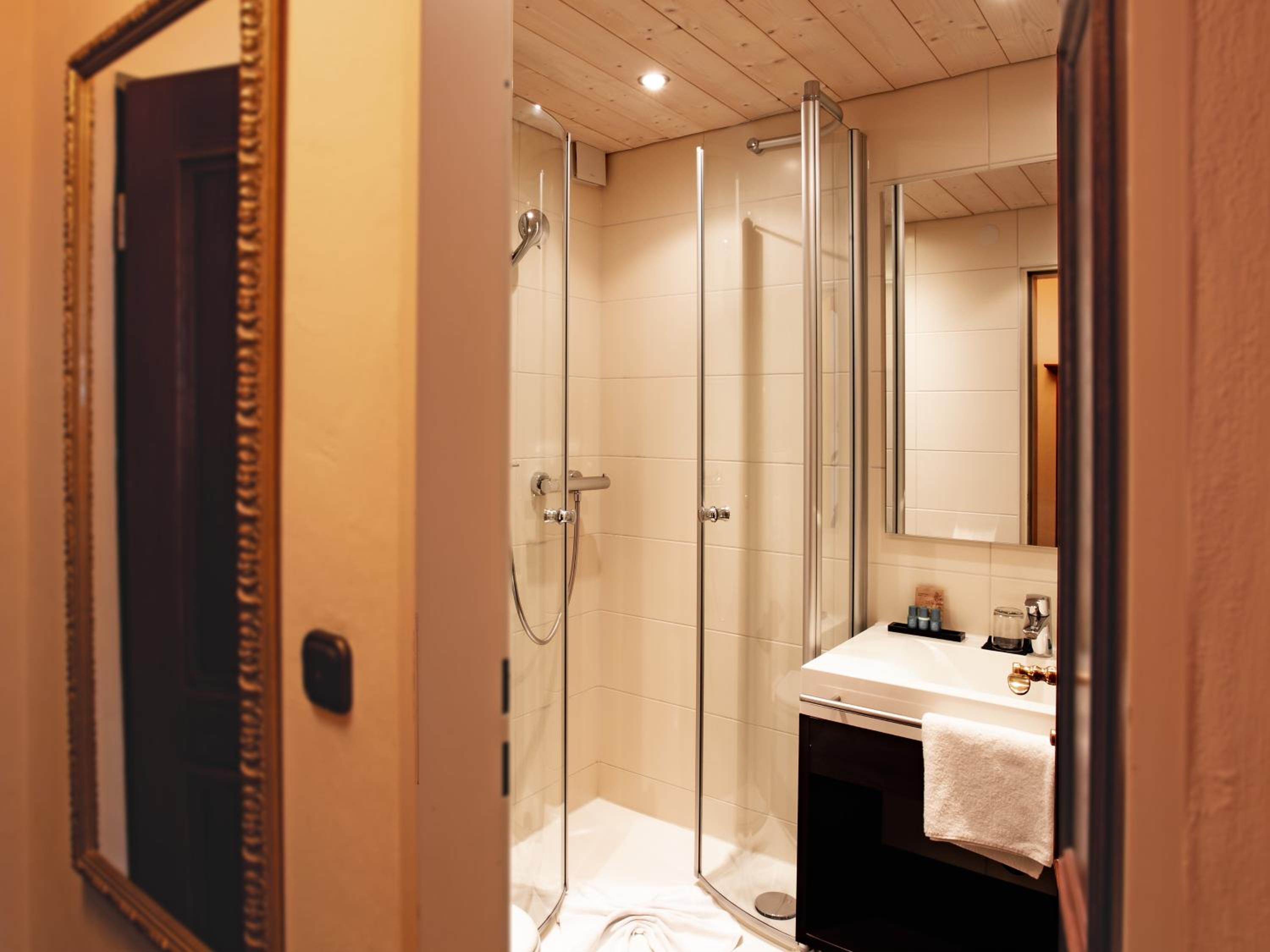 Single Room with Balcony photo 2