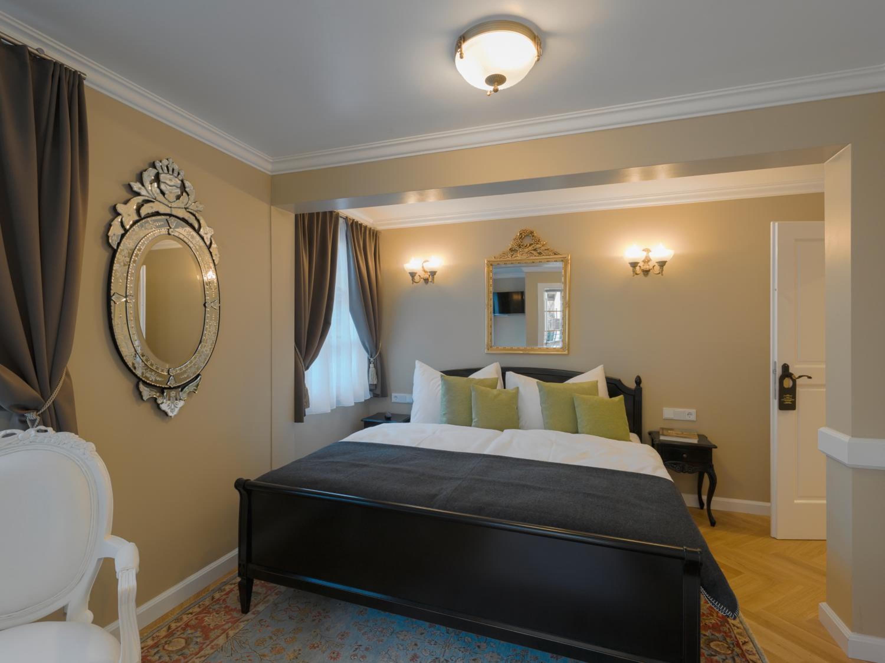 Two-Bedroom Suite photo 2