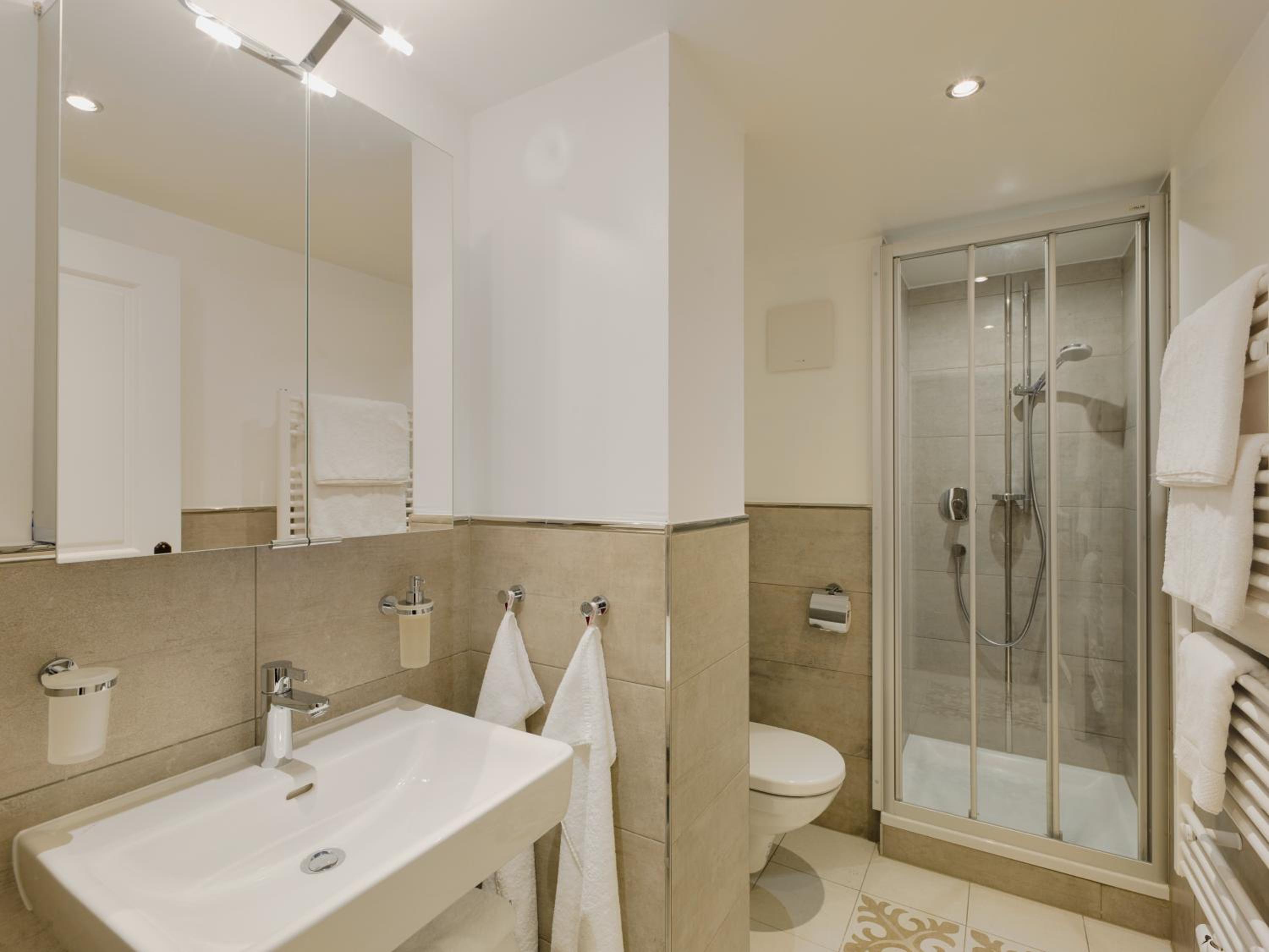 Executive Suite photo 2