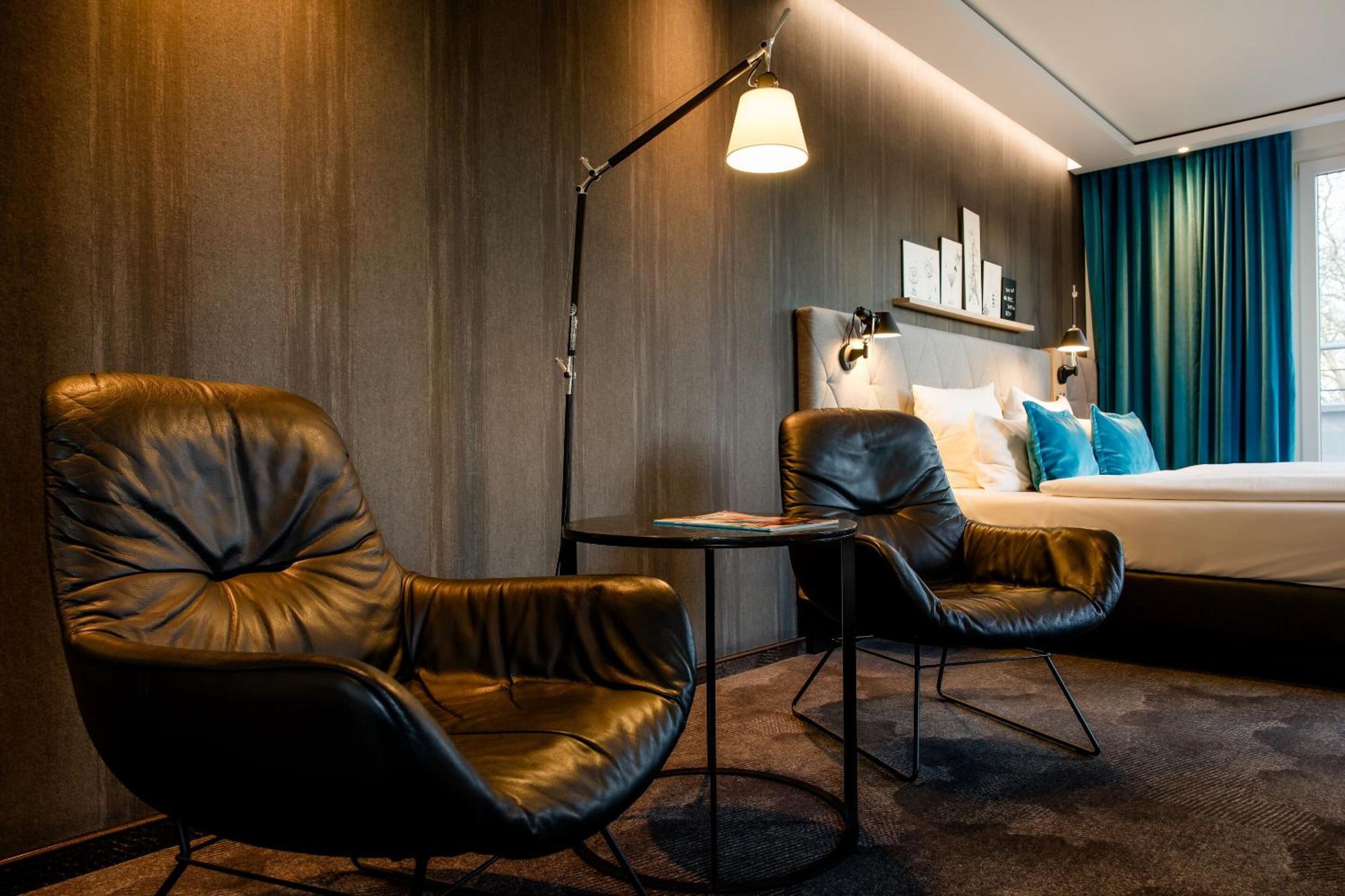 Superior King Room
