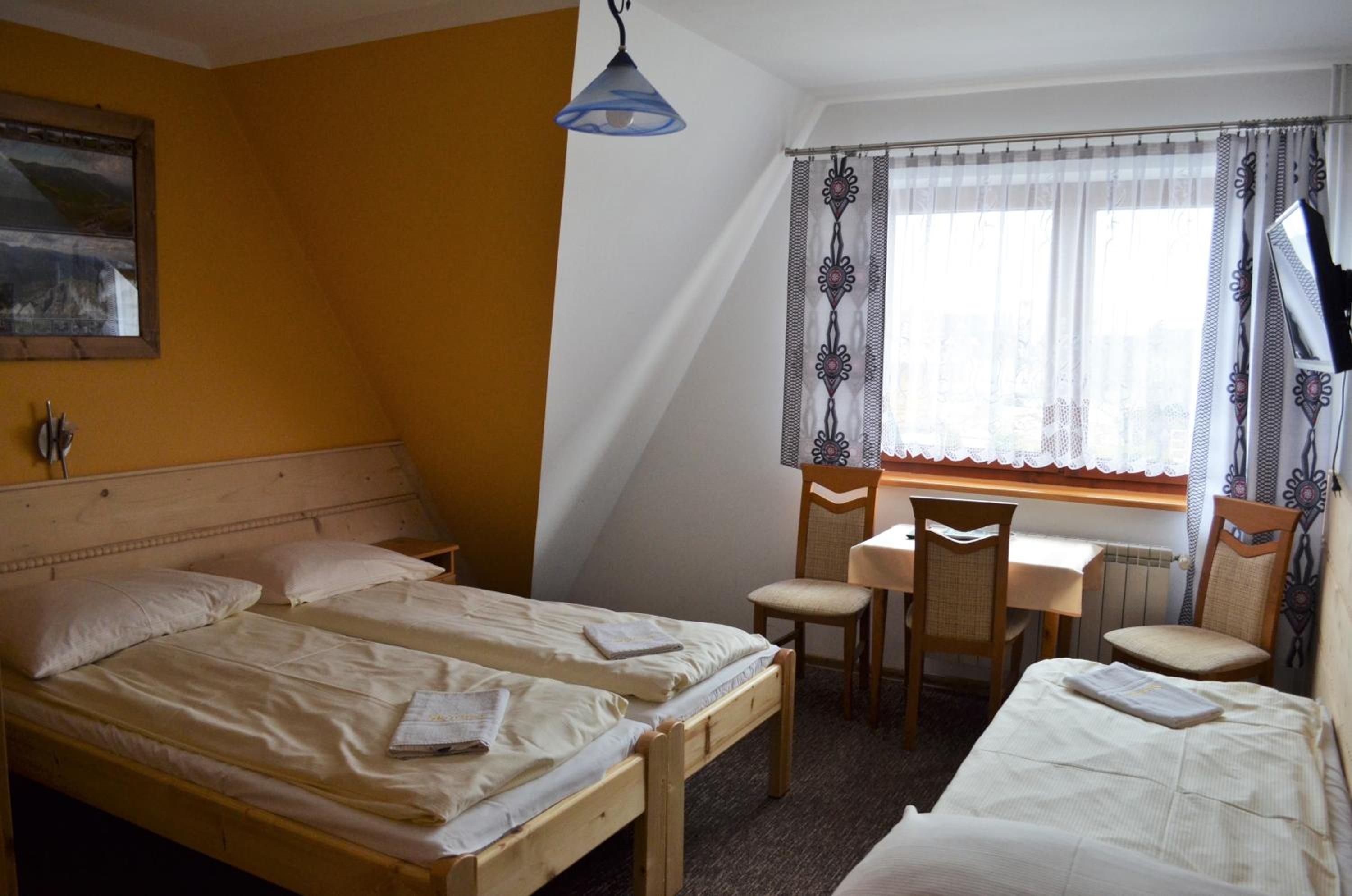 Triple Room photo 2