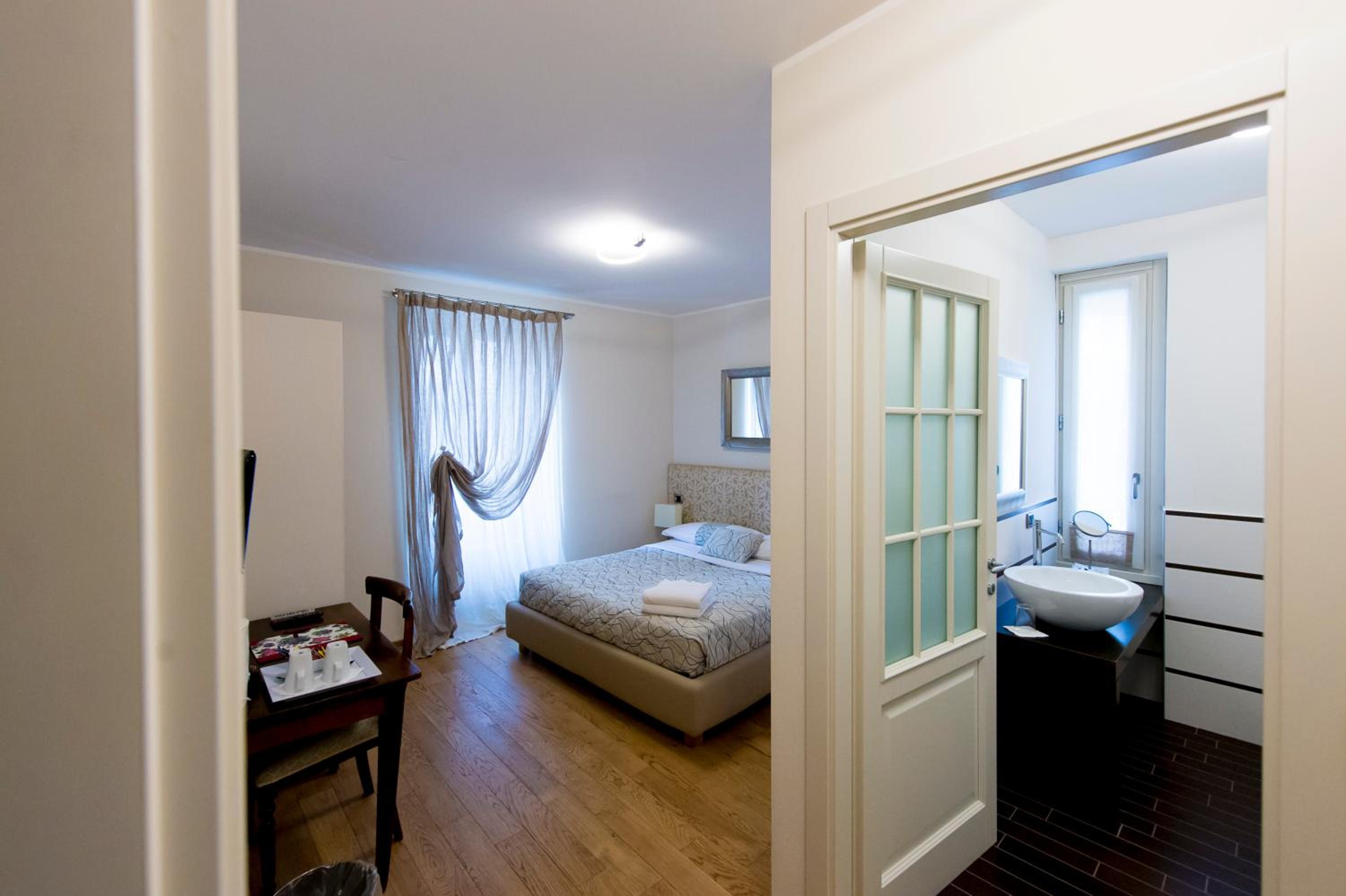 Double Room photo 3