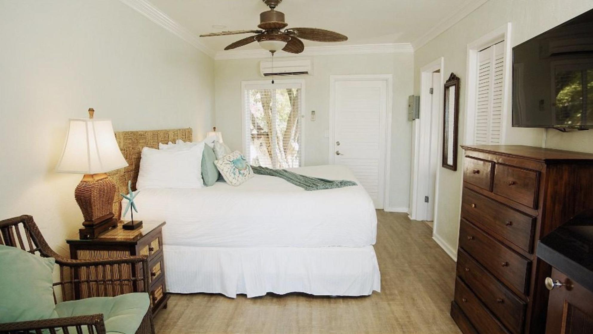 Junior Suite with Sea View - Photo 4