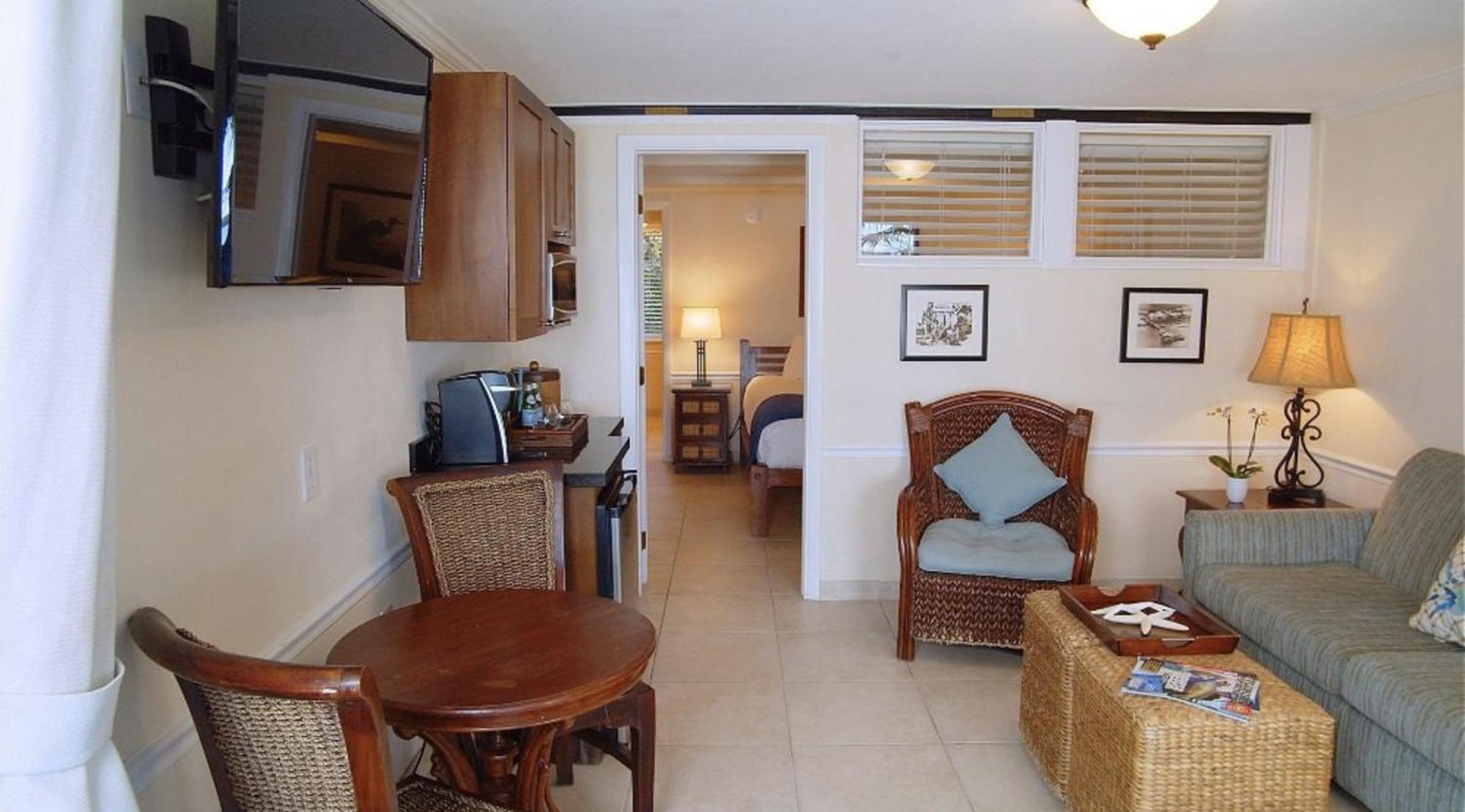 Suite with Sea View - Photo 3