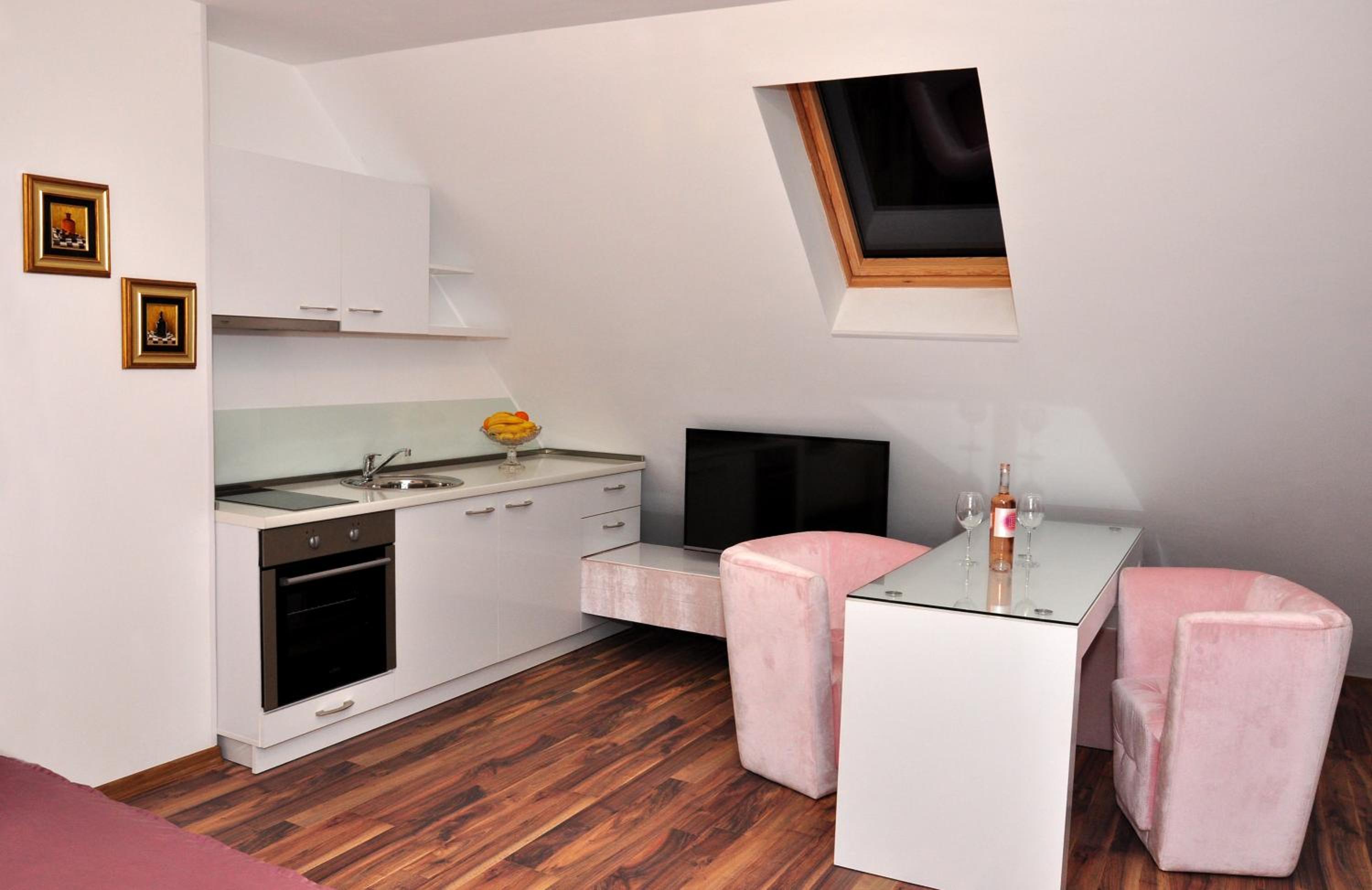 Deluxe Double Studio - Kashmir - Photo 2
