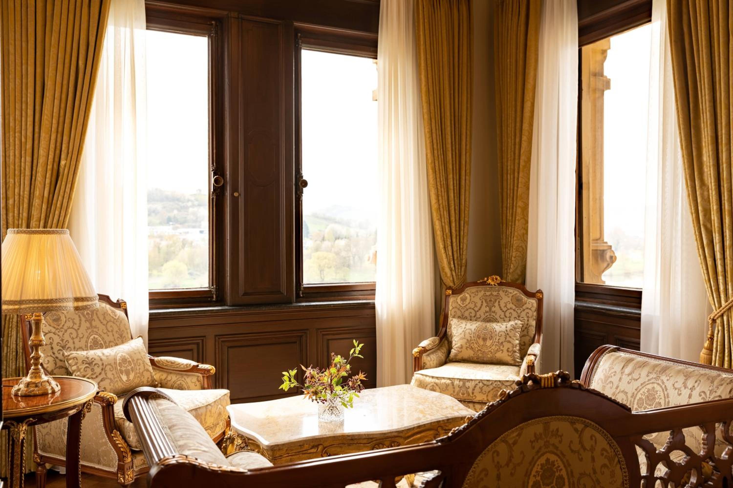 Moselle view, Junior Suite, 1 King, River view - Photo 7