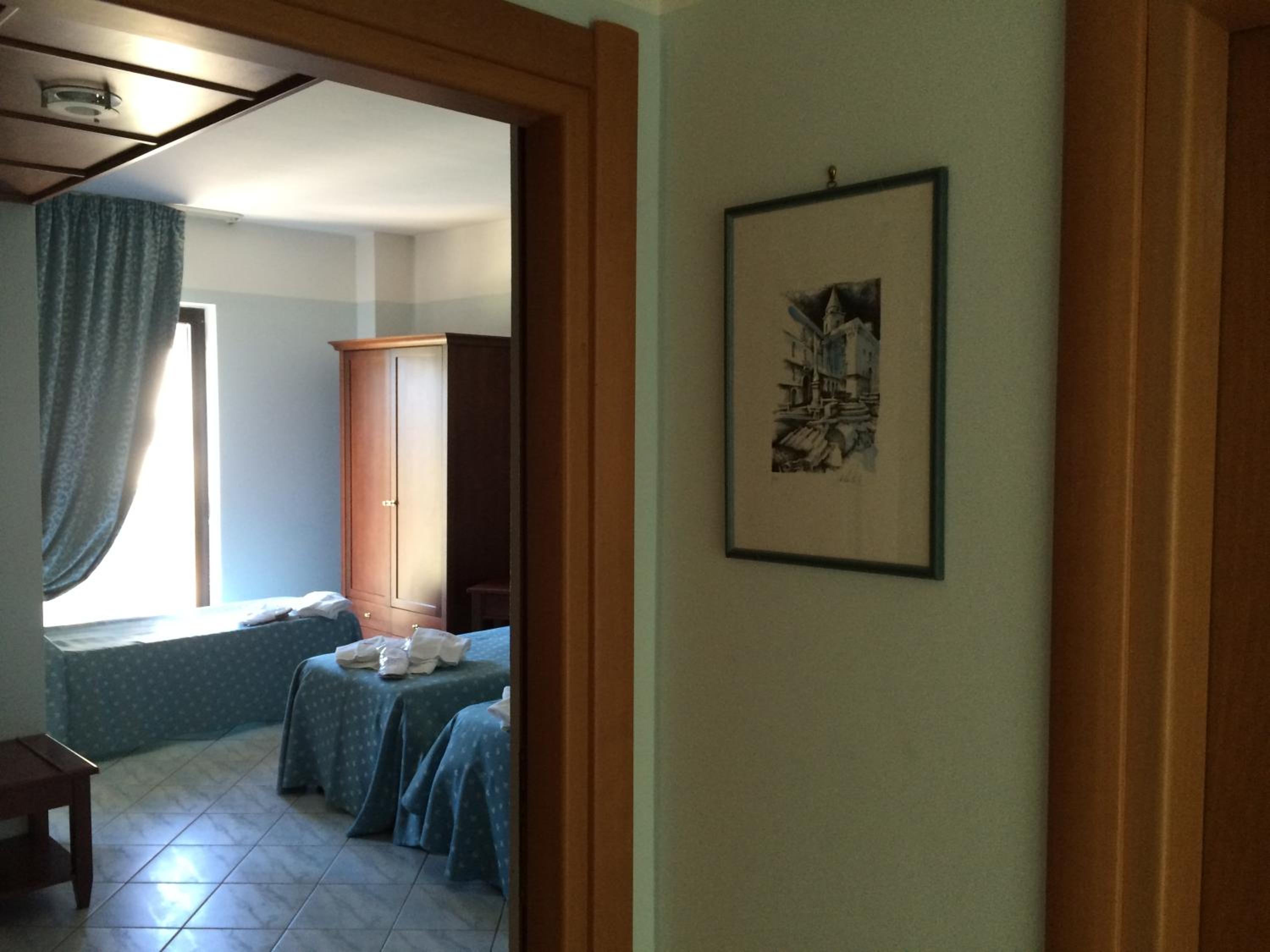 Triple Room photo 1