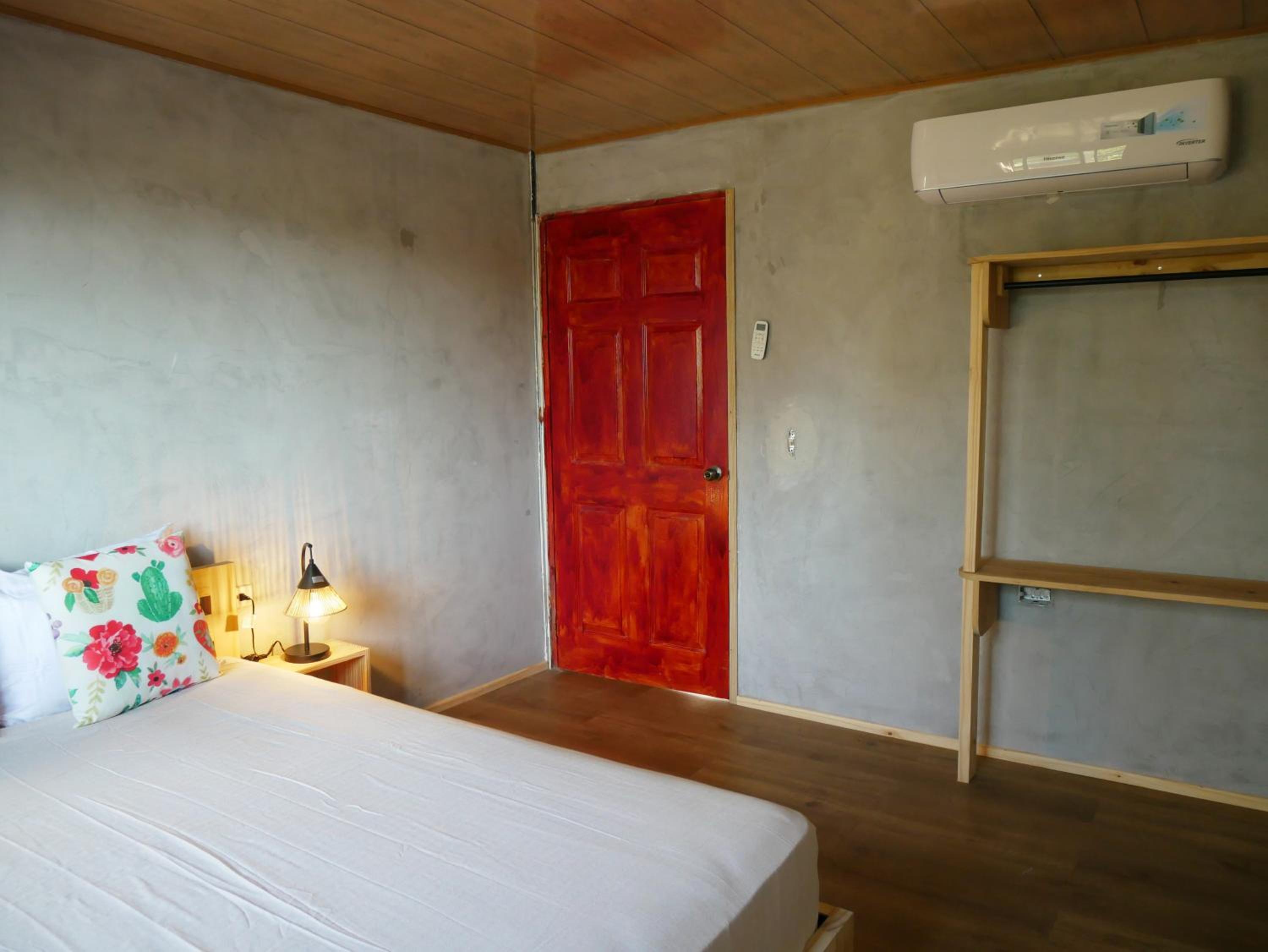 Deluxe Queen Room photo 1