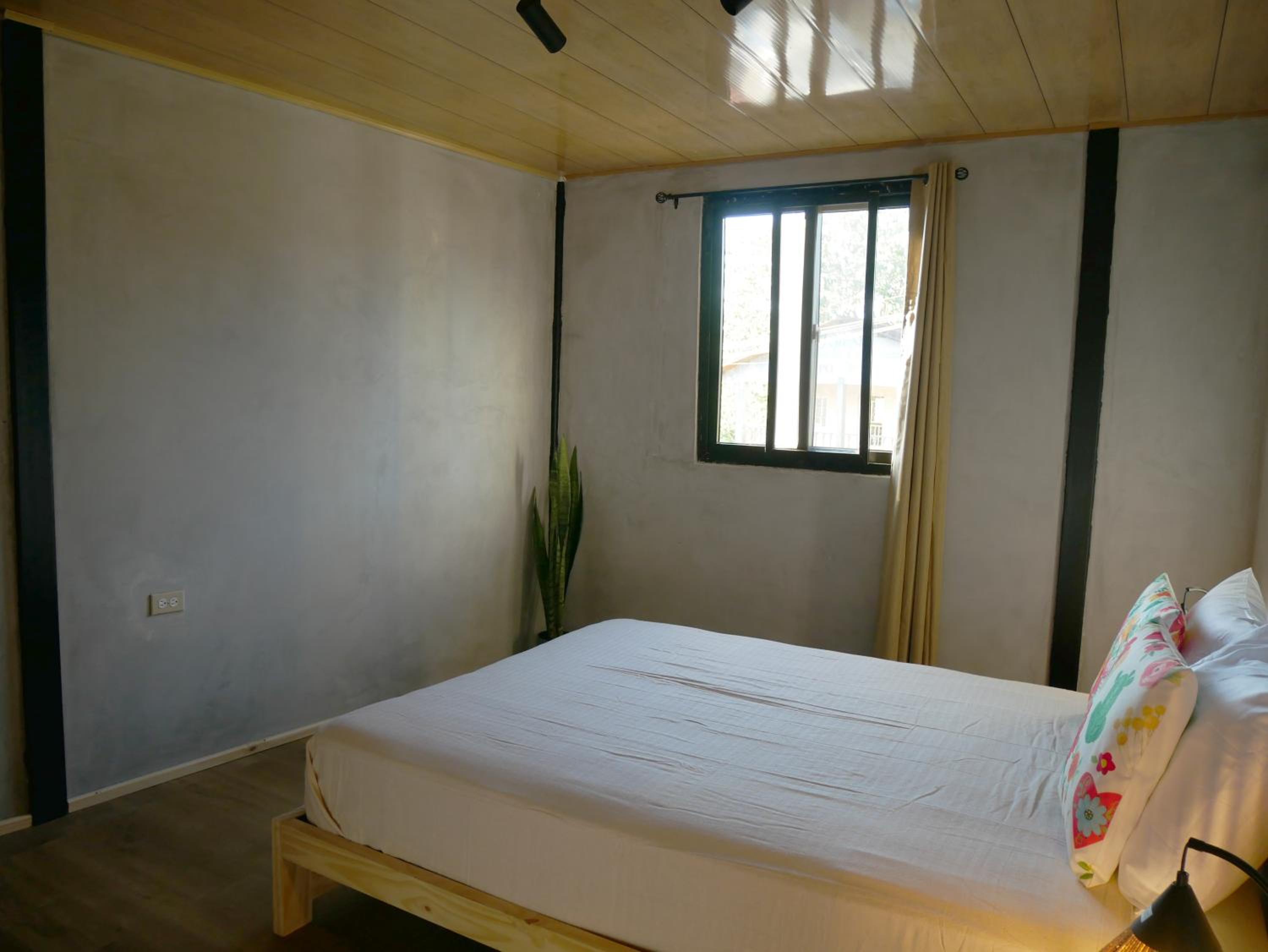 Deluxe Queen Room photo 2