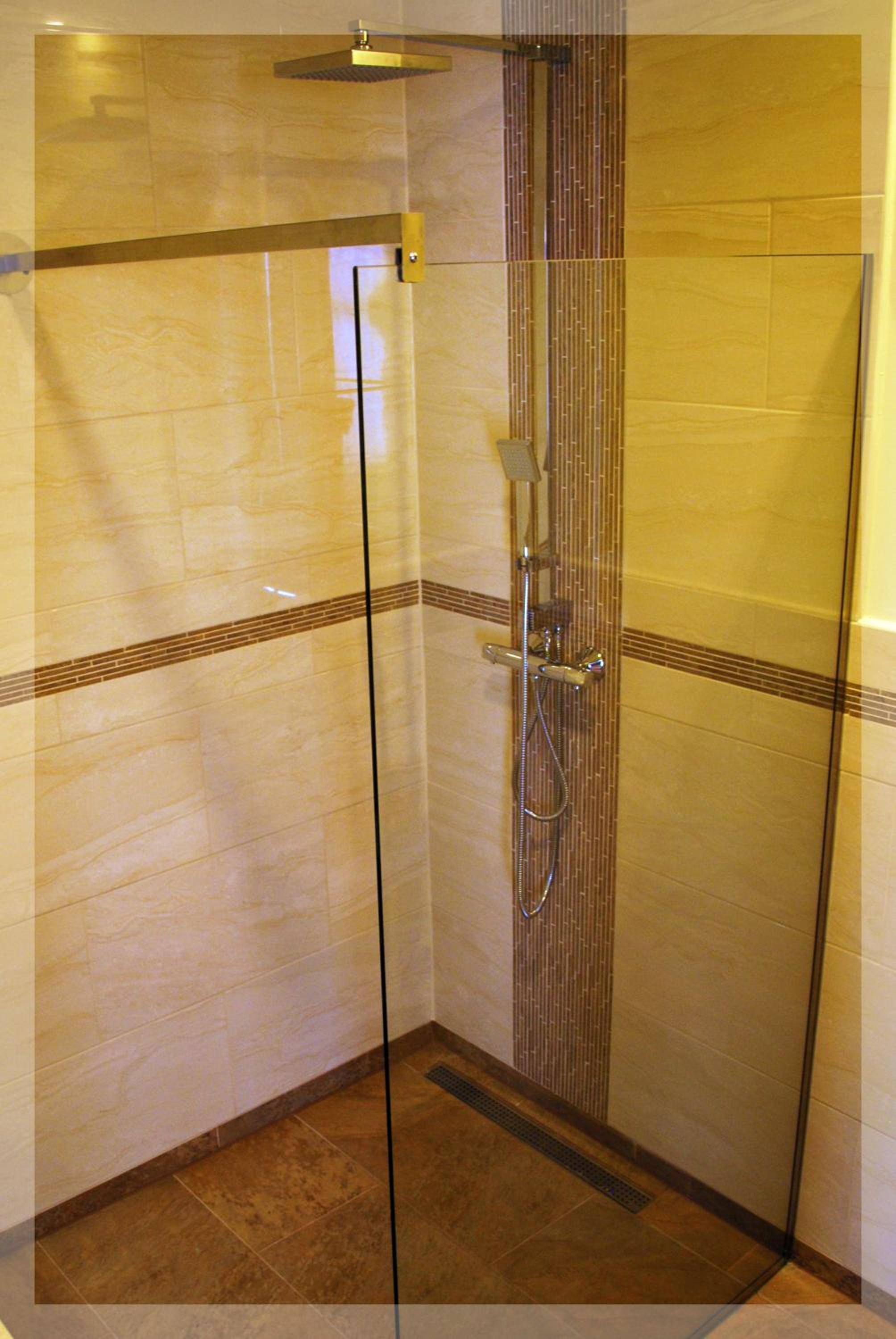 Business Double Room - Photo 9