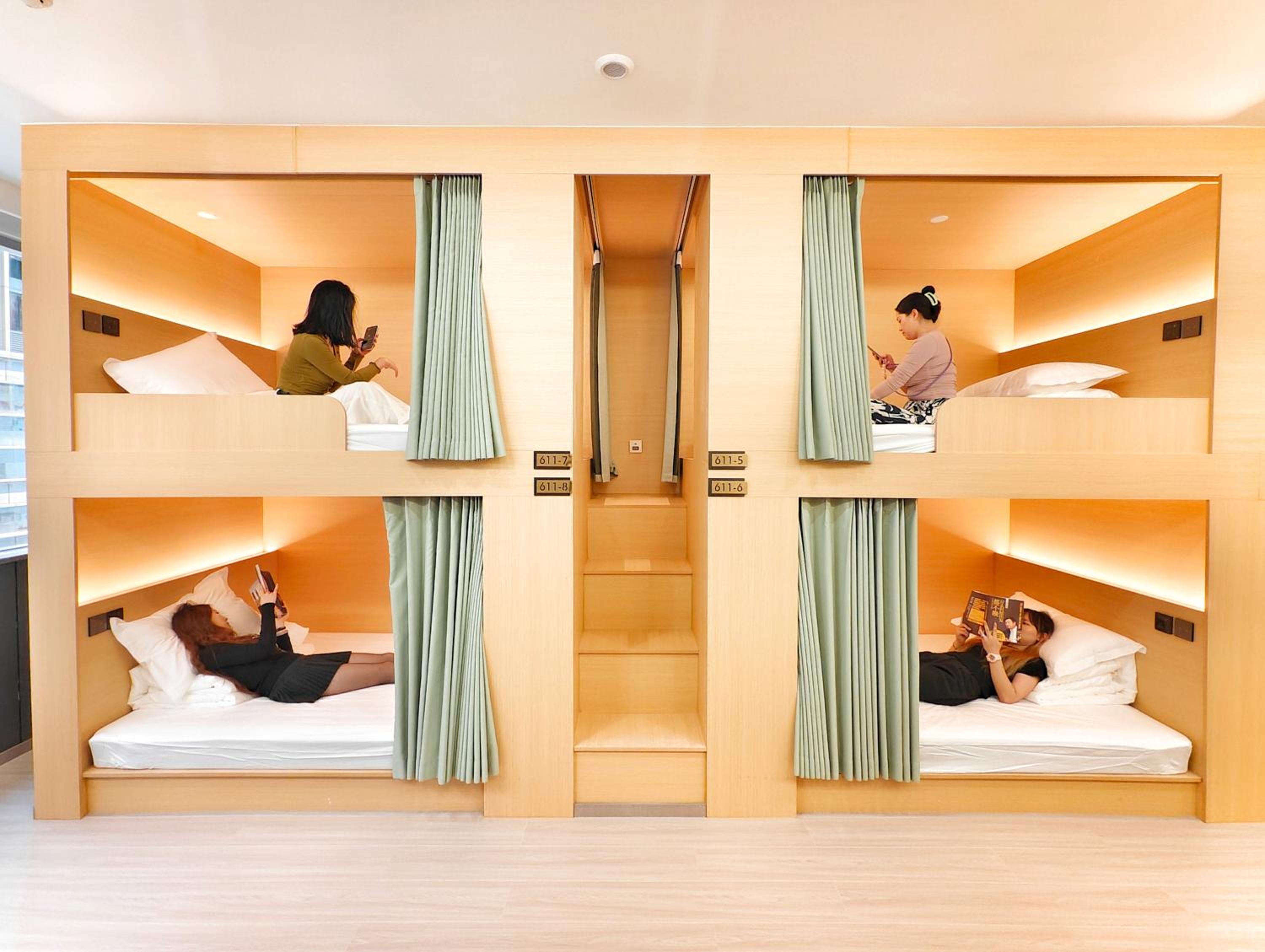 Bunk Bed in Female Dormitory Room   photo 3