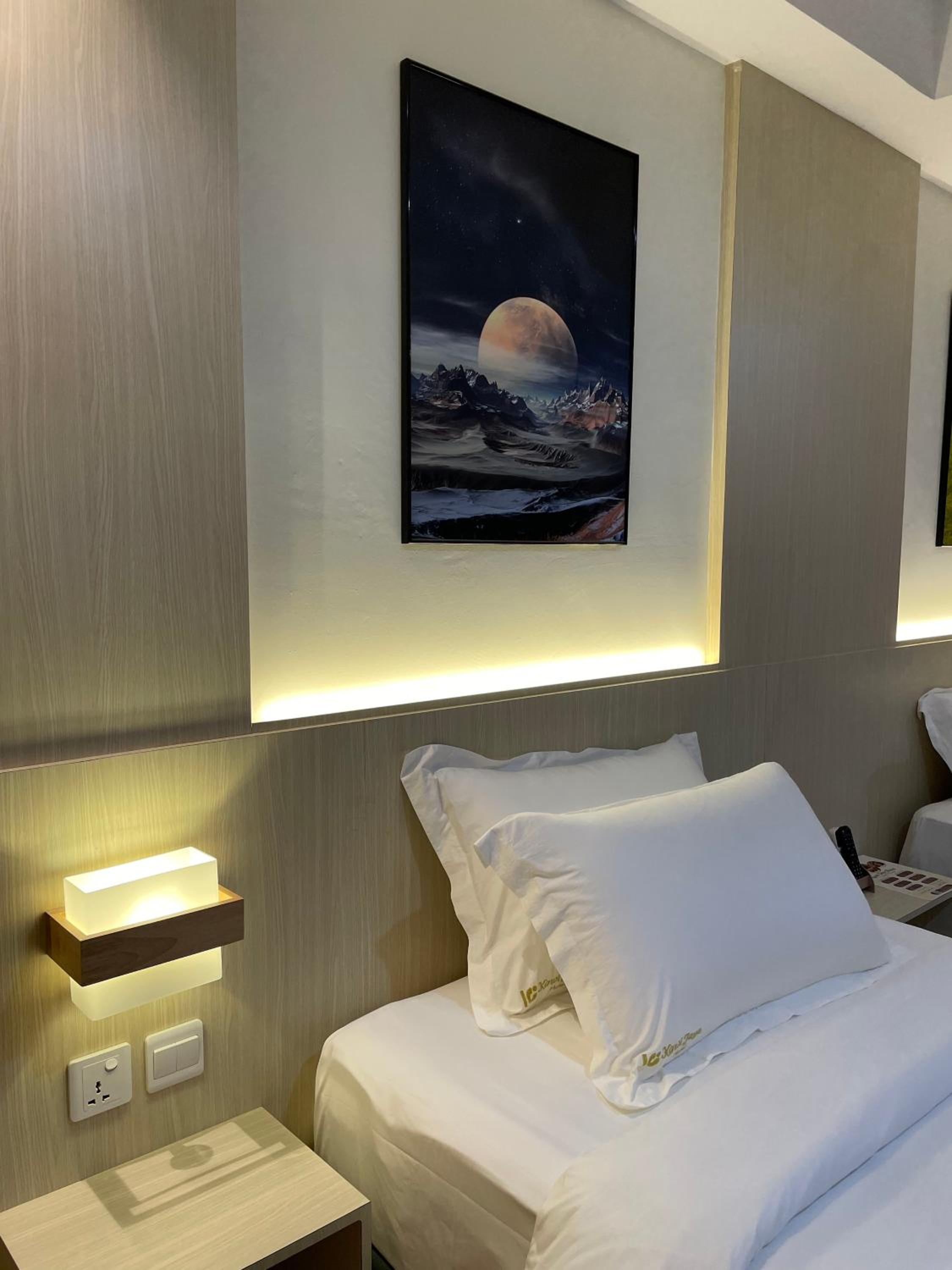 Superior Twin Room - Photo 17
