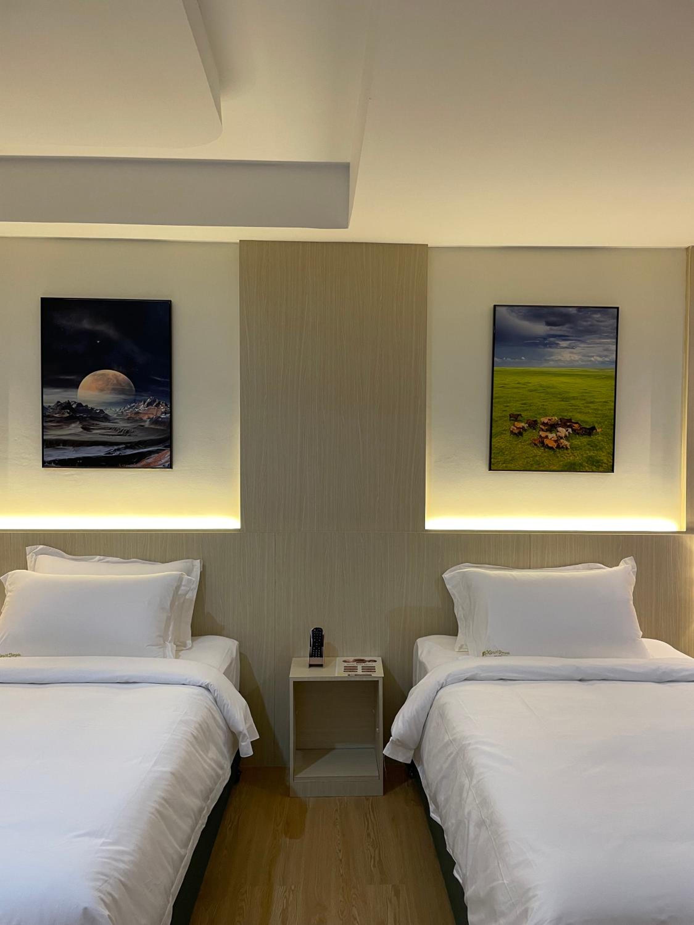 Superior Twin Room - Photo 18