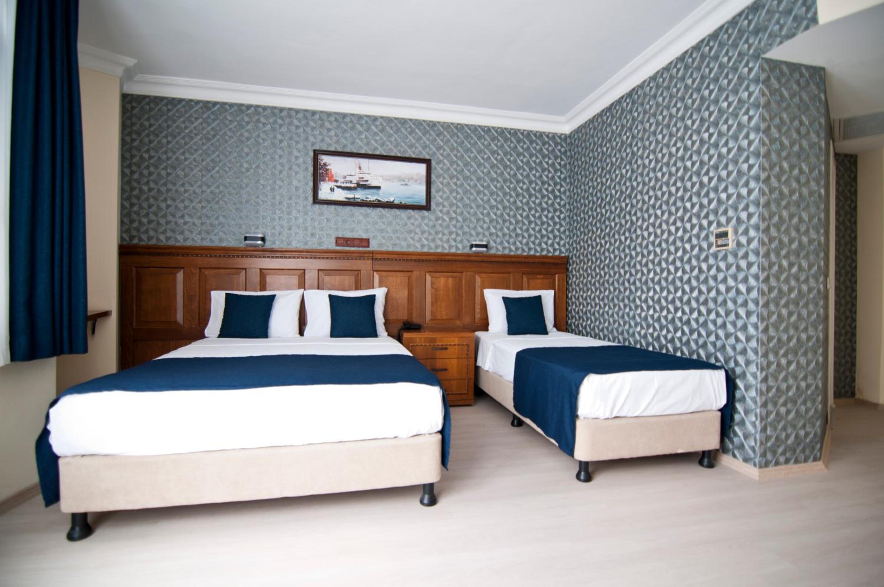Superior Triple Room photo 1
