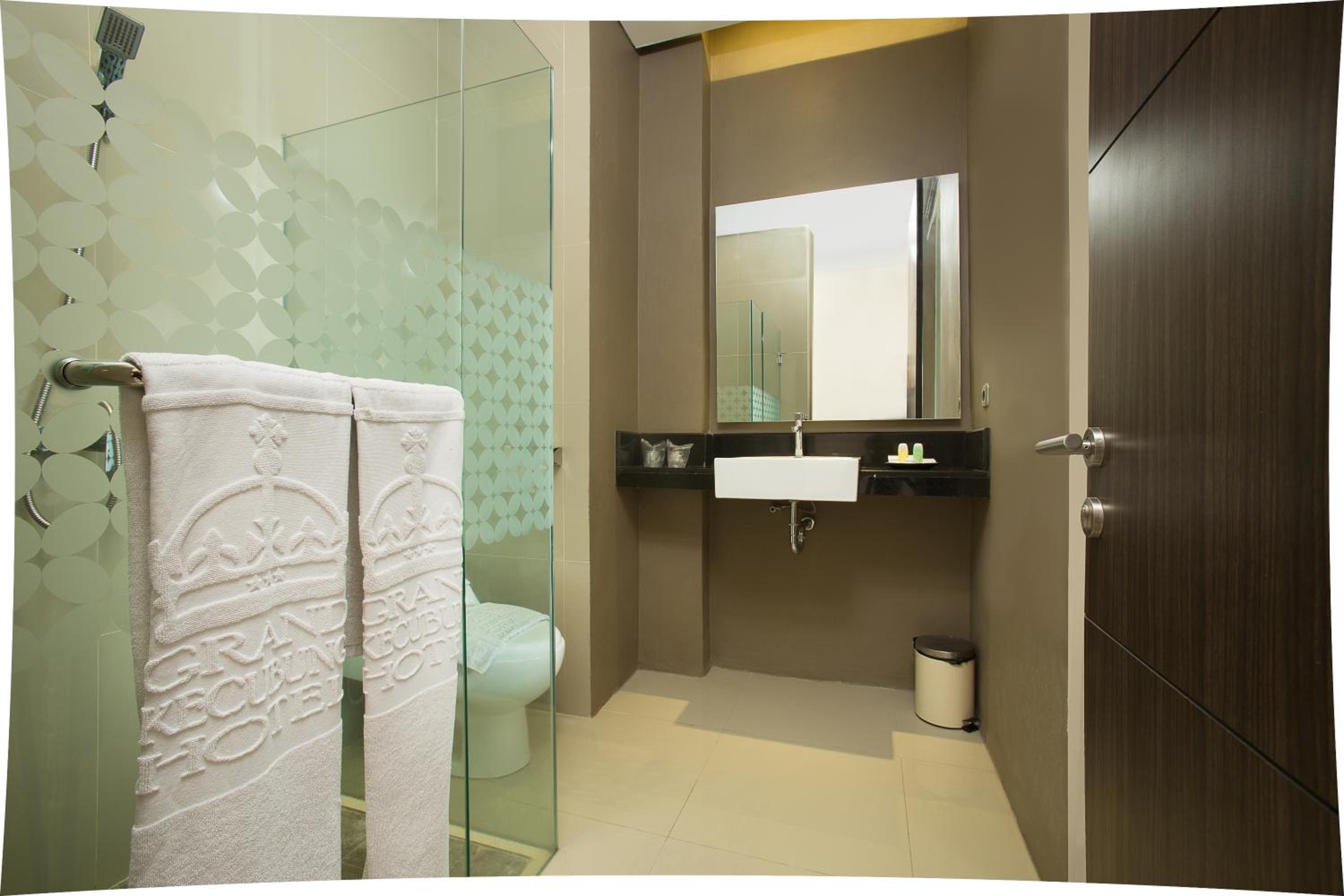Superior Twin Room - Photo 2