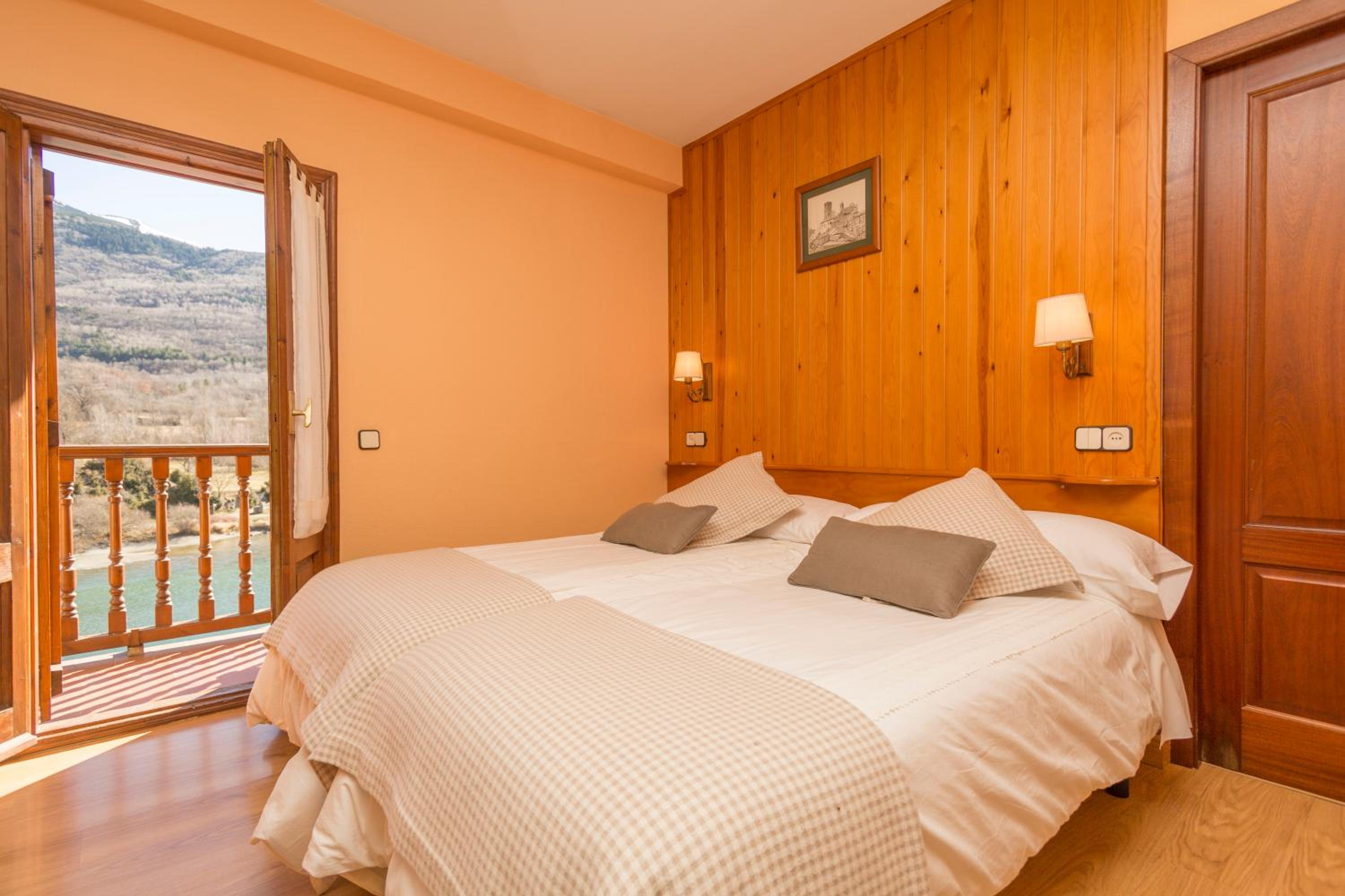 Habitación Doble con Balcón
