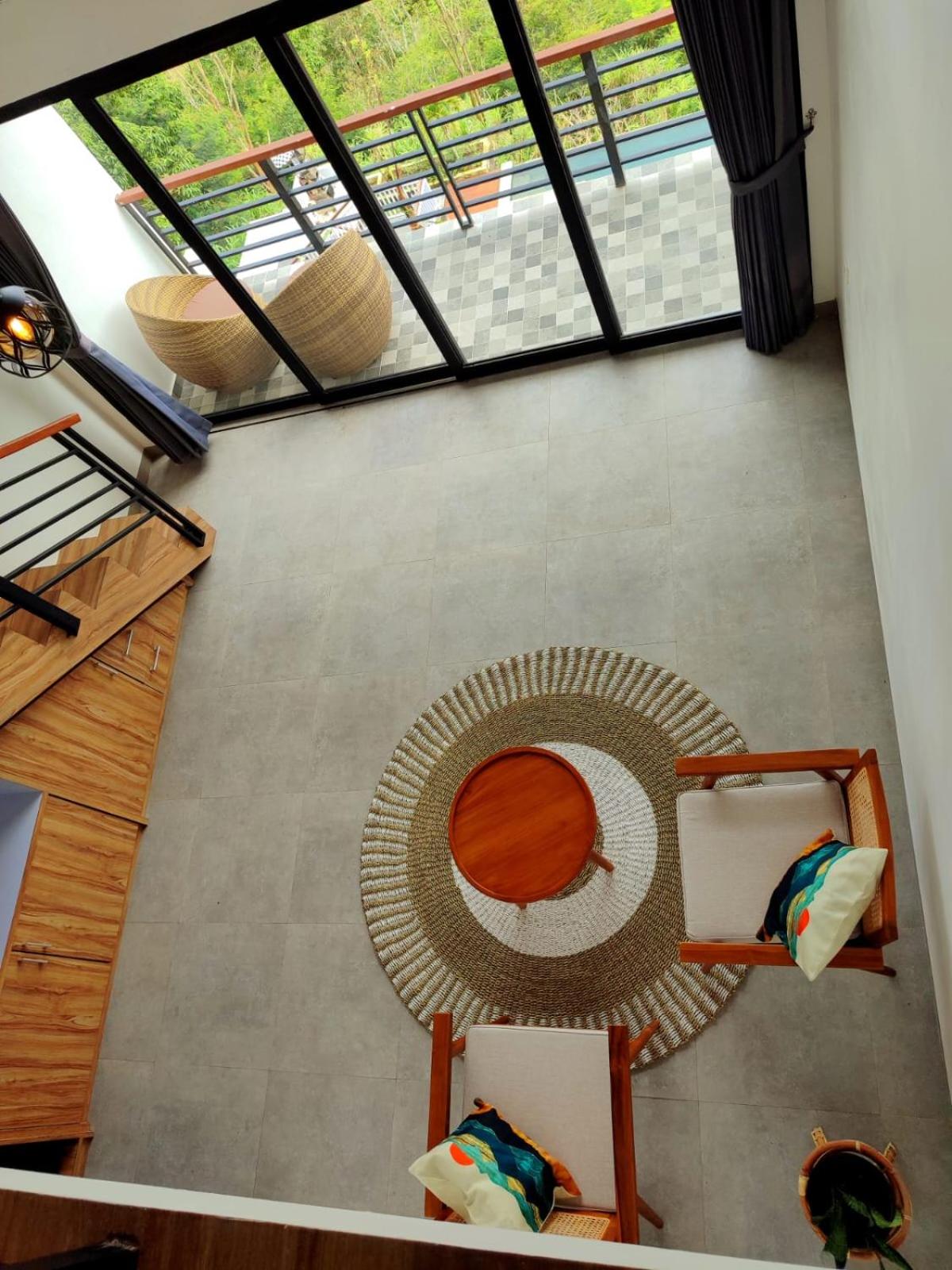 Loft - Photo 6