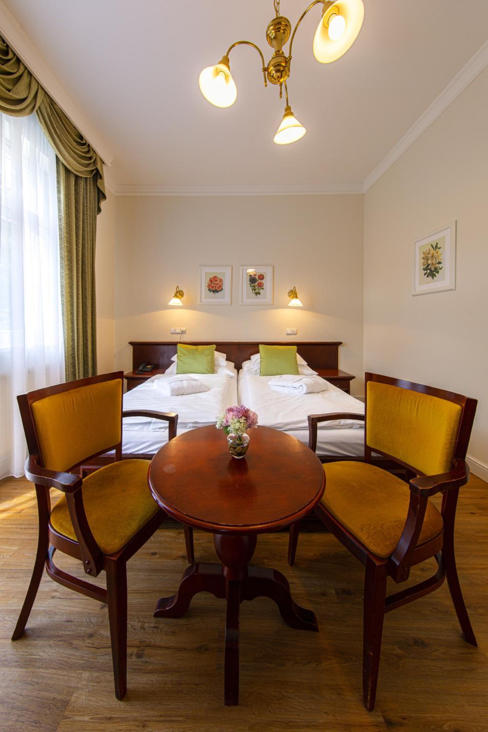 Special offer - Standard Double Room with Half Board or Full Board and Spa Package