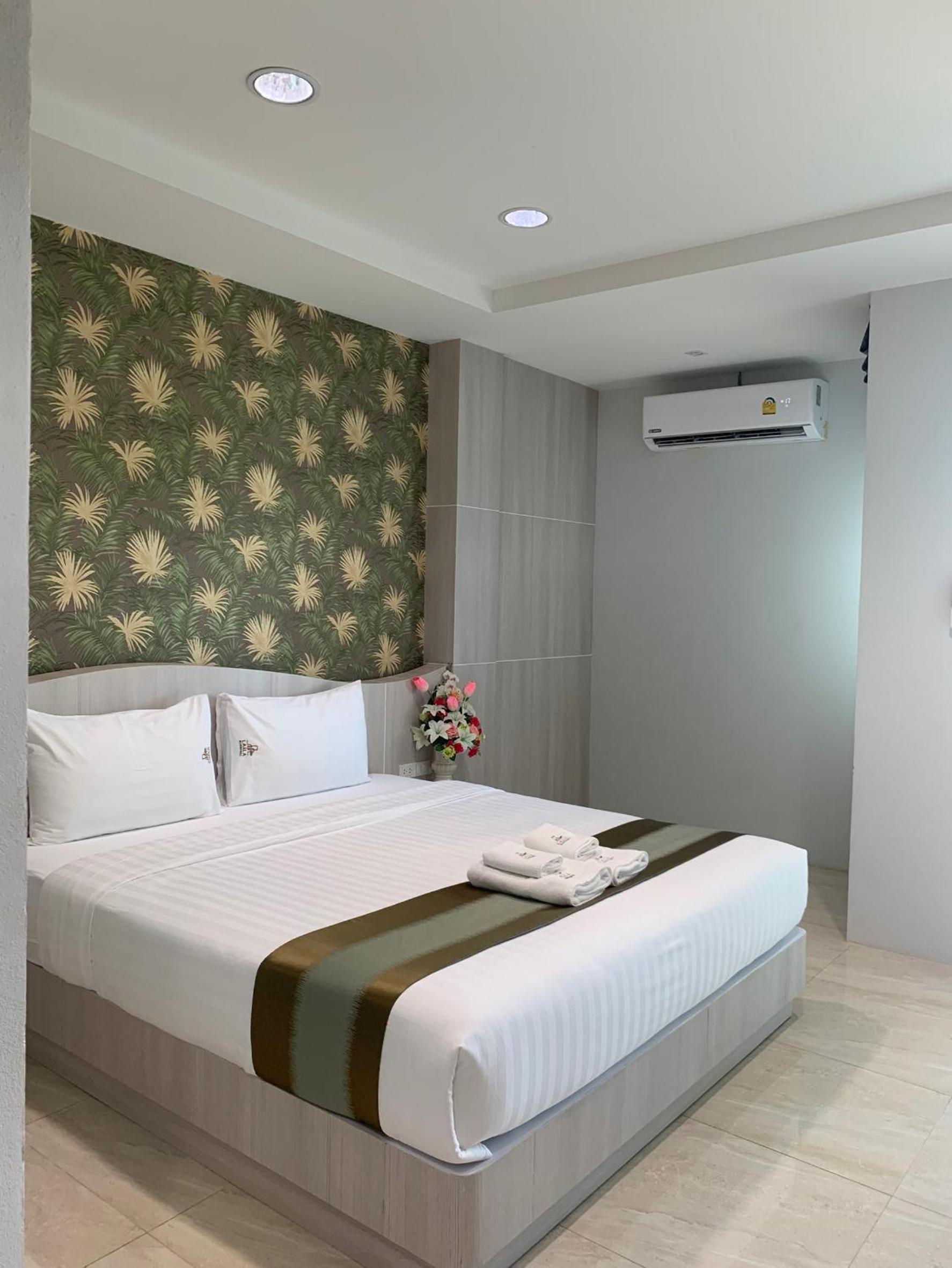 Single Room with Park View photo 1