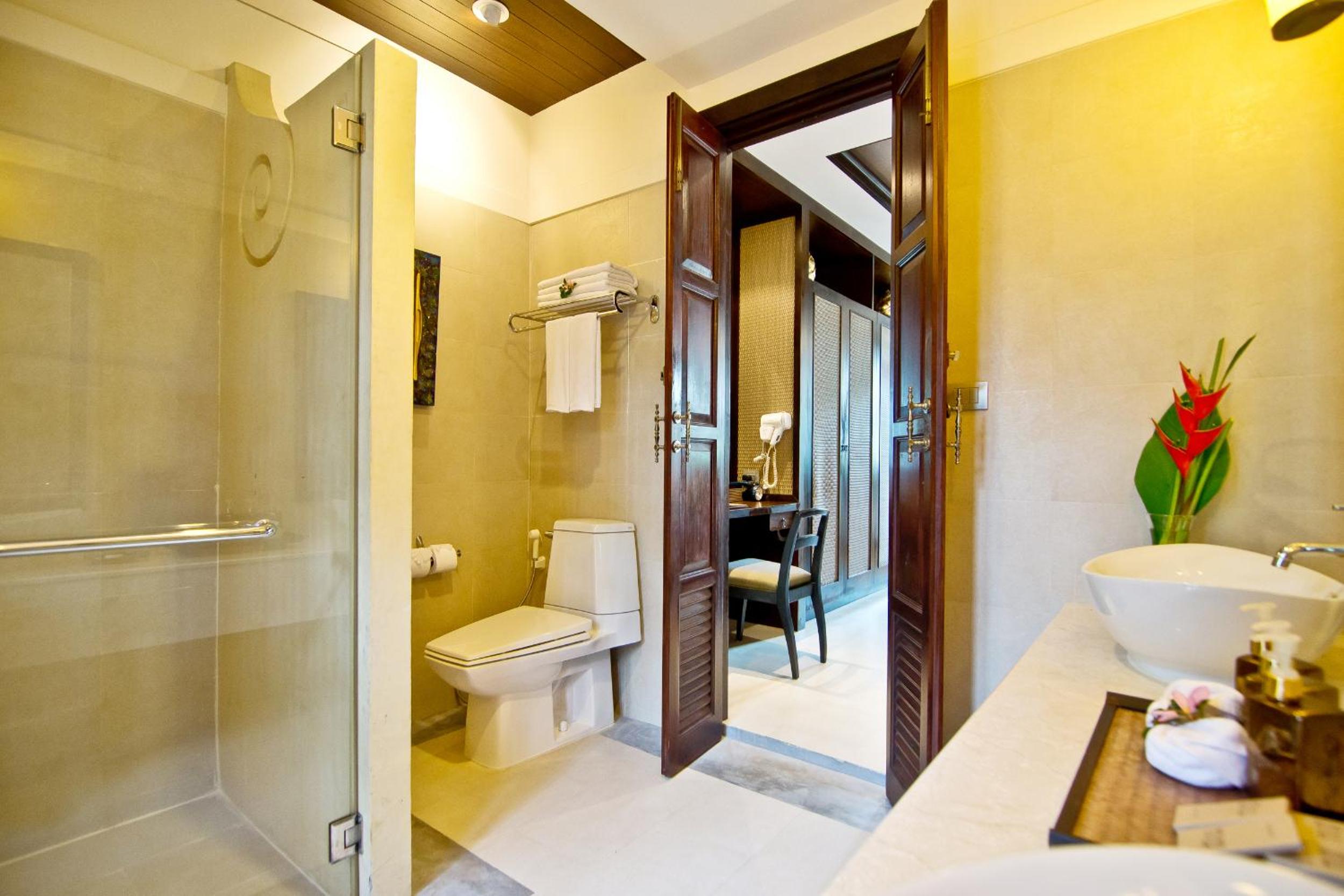 Beach Front Pool Villa - Photo 4